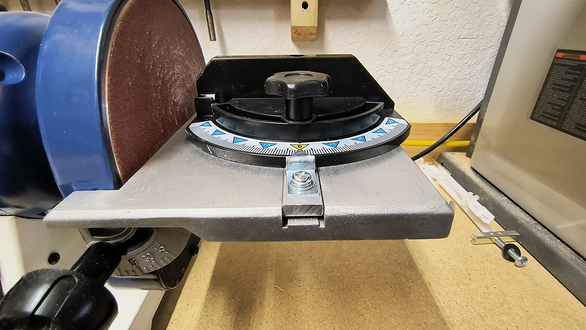 RIKON 50-161VS 1 x 30-Inch Belt / 6-Inch Disc Variable Speed Sander | 3/4 HP motor, variable speed, tilting belt and disc tables, miter gauge and dual dust ports for controlled sanding. customer photo 2