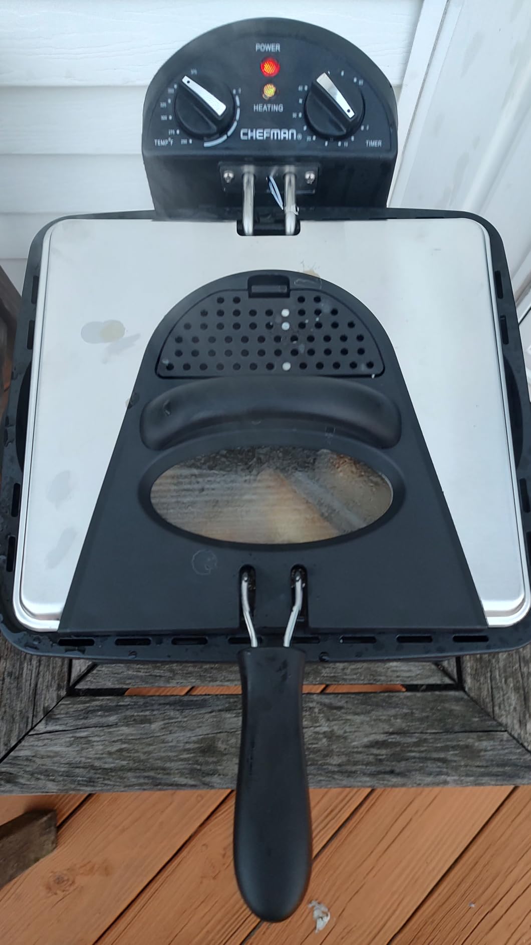 Chefman 4.5 Liter Deep Fryer w/Basket Strainer, XL Jumbo Size, Adjustable Temperature & Timer, Stainless Steel customer photo 1
