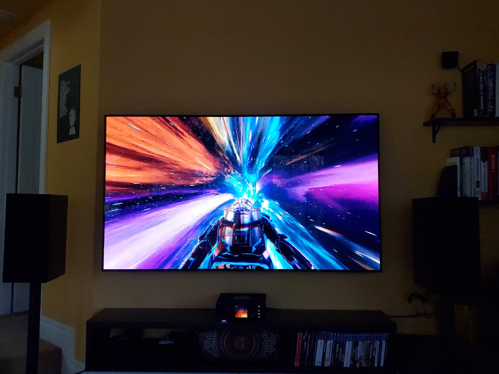 KEF R3 Standmount Speakers (Pair, Black) customer photo 2