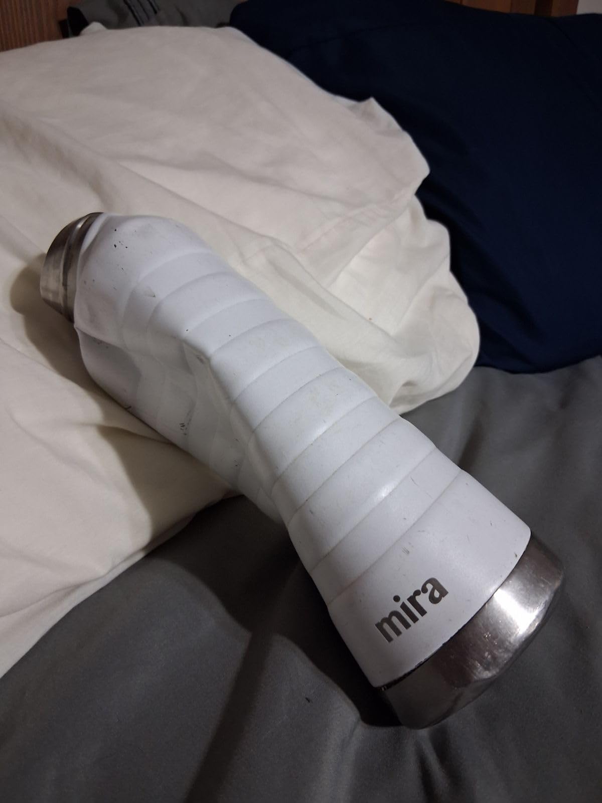 32 oz Wide Mouth Water Bottle with 3 Lids | Insulated Stainless Steel Sports Water Bottle with 3 Leakproof Lids - BPA Free, Cold 24 Hrs, Sweat Free (Midnight Black) customer photo 2
