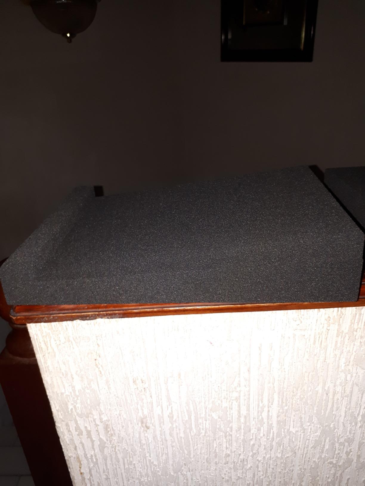JBER 2 Pack Acoustic Isolation Pads, Studio Monitor Speaker Isolation Pads customer photo 2