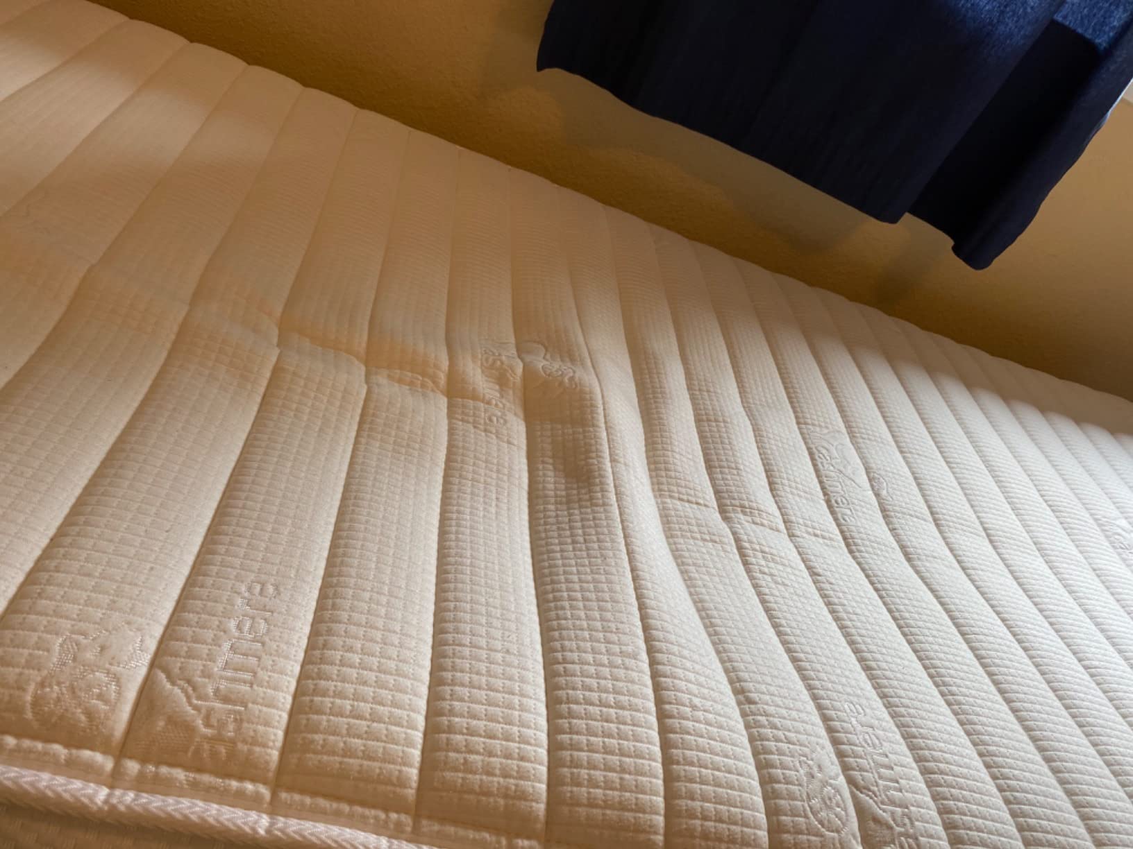 10 Inch Full Size Latex Mattress in a Box, Hybrid Natural Organic Mattress Medium Firm Feel Memory Foam and Individual Pocket Springs, CertiPUR-US, 120-Night Free Trial, 20-Year Warranty customer photo 2