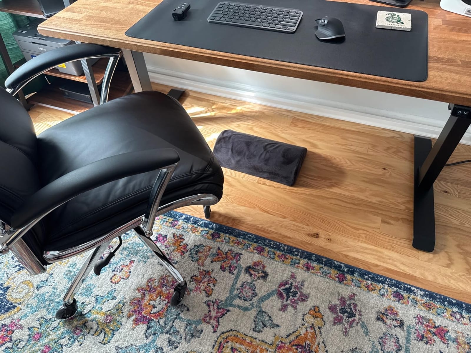 Everlasting Comfort Foot Rest for Under Desk at Work - Memory Foam Office Foot Stool & Under Desk Footrest Leg Elevation Pillow for Gaming & Home Office, Supports Posture customer photo 1