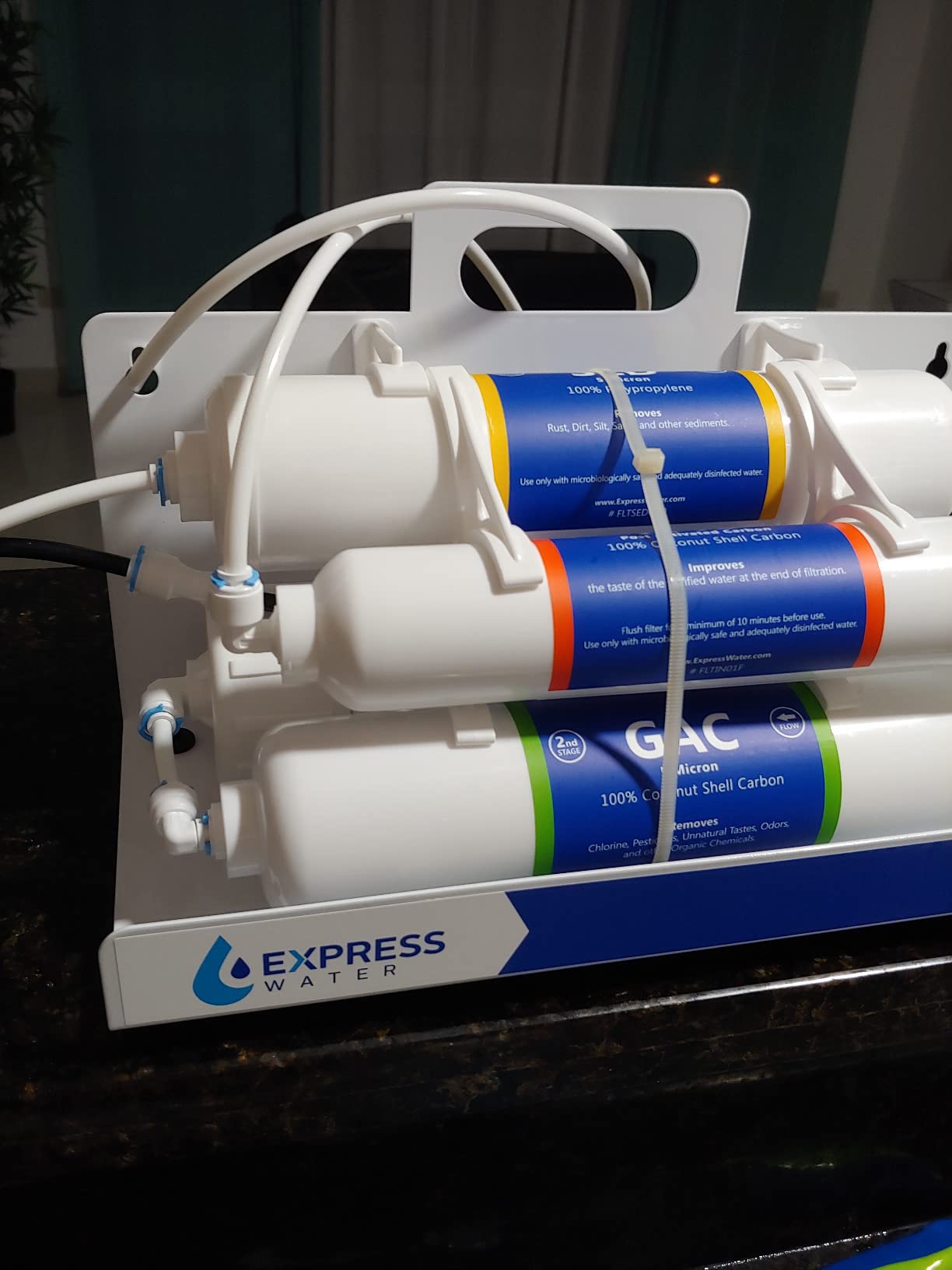 Express Water Countertop Reverse Osmosis Water Filtration System, White | Removes 99.99% of Major Contaminants, Easy 4-Point Installation, Low Maintenance Filter, Model EZRO5 customer photo 1
