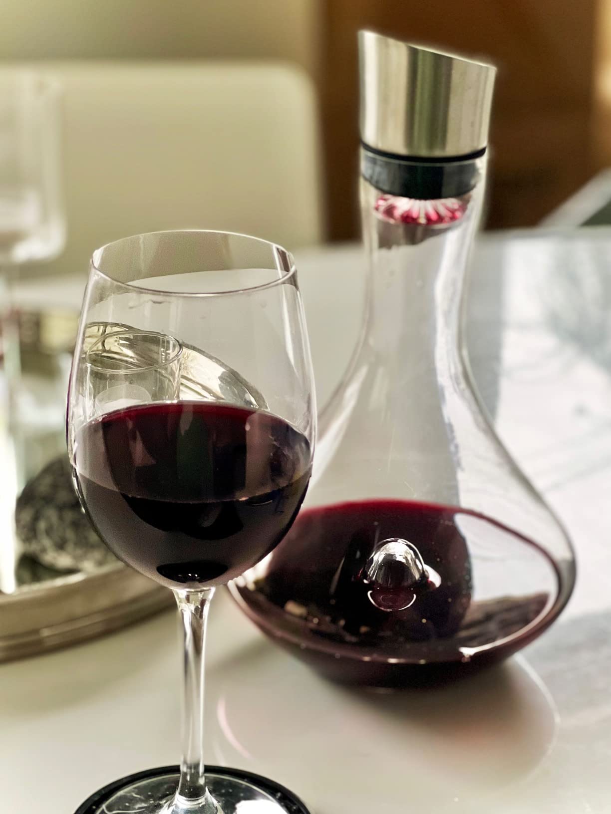 YouYah Wine Decanter Set, Red Wine Carafe with Built-in-Aerator, Wine Aerator, Wine Gifts for Christmas, Stainless Steel Pourer Lid, Filter, 100% Hand Blown Lead-free Crystal Glass customer photo 1