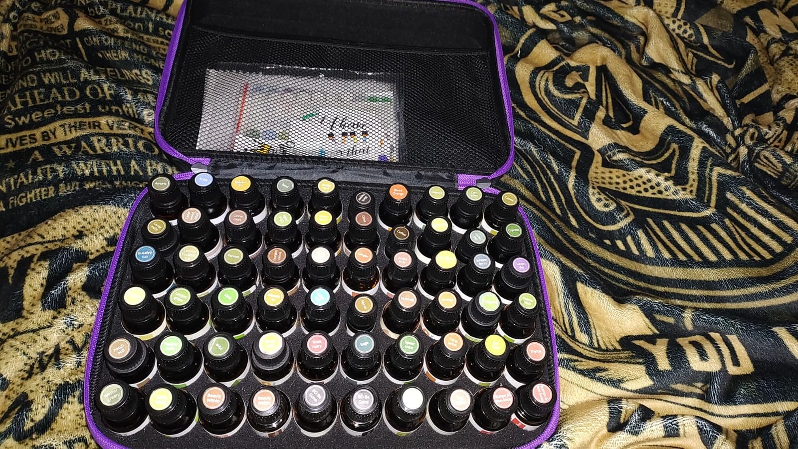 Essential Oil Storage Organizer, 60 Bottle Essential Oils Case, Essential Oils Holders Organizer Essential Oil Bag Holds 5-15ml Oils Bottle, Compatible with doTerra, Young Living, Vallejo, Army Painter customer photo 1