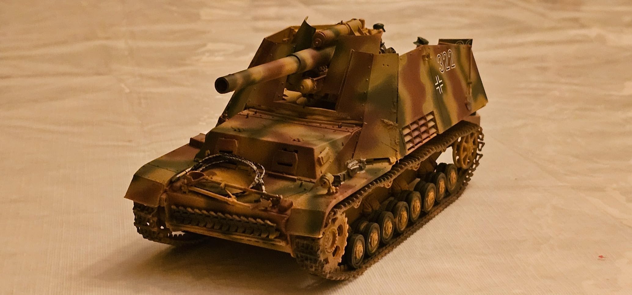 Tamiya 35367 1/35 German Heavy SP Howitzer Hummel Plastic Model Kit customer photo 2