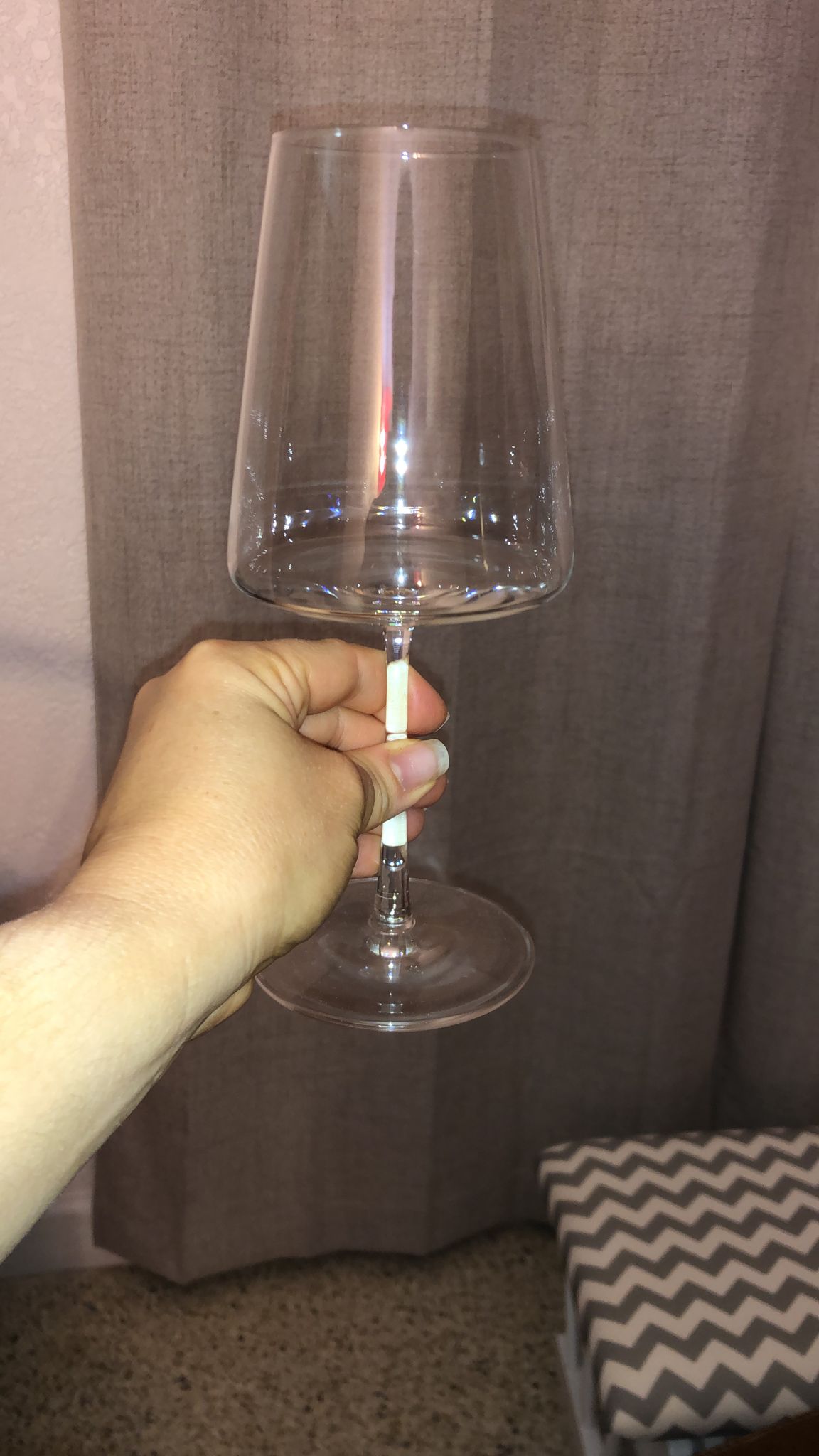 Stolzle Lausitz Red Wine Glasses Power Set of 4, 17 1/2 oz - Premium Glasses for Full-Bodied Wines - Modern Red Wine Glasses with Angular Design for Maximum Flavor - Dishwasher- & Break-Resistant customer photo 1