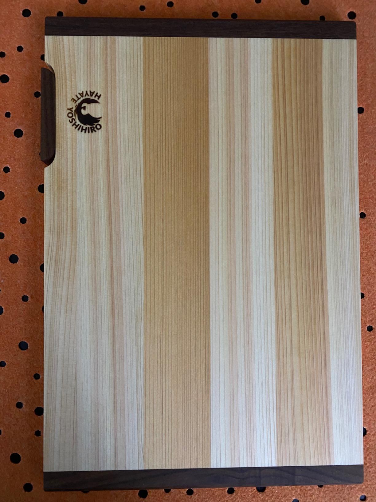Yoshihiro Hinoki Cypress Anti-Twist Core Cutting Board, Japanese Hinoki Wood, Knife Friendly, Professional Grade (X-Large) customer photo 2