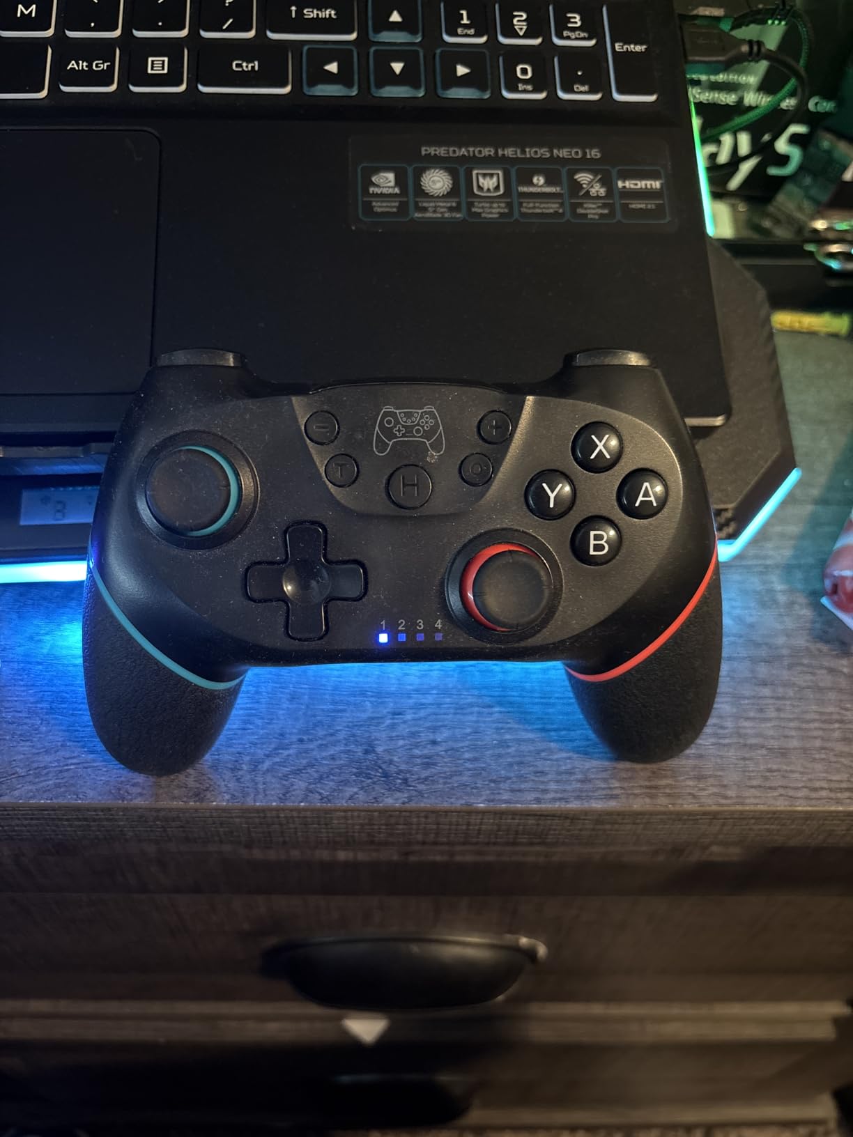 Diswoe Wireless Pro Controller for Switch 1/Switch 2/Lite/OLED/PC customer photo 2