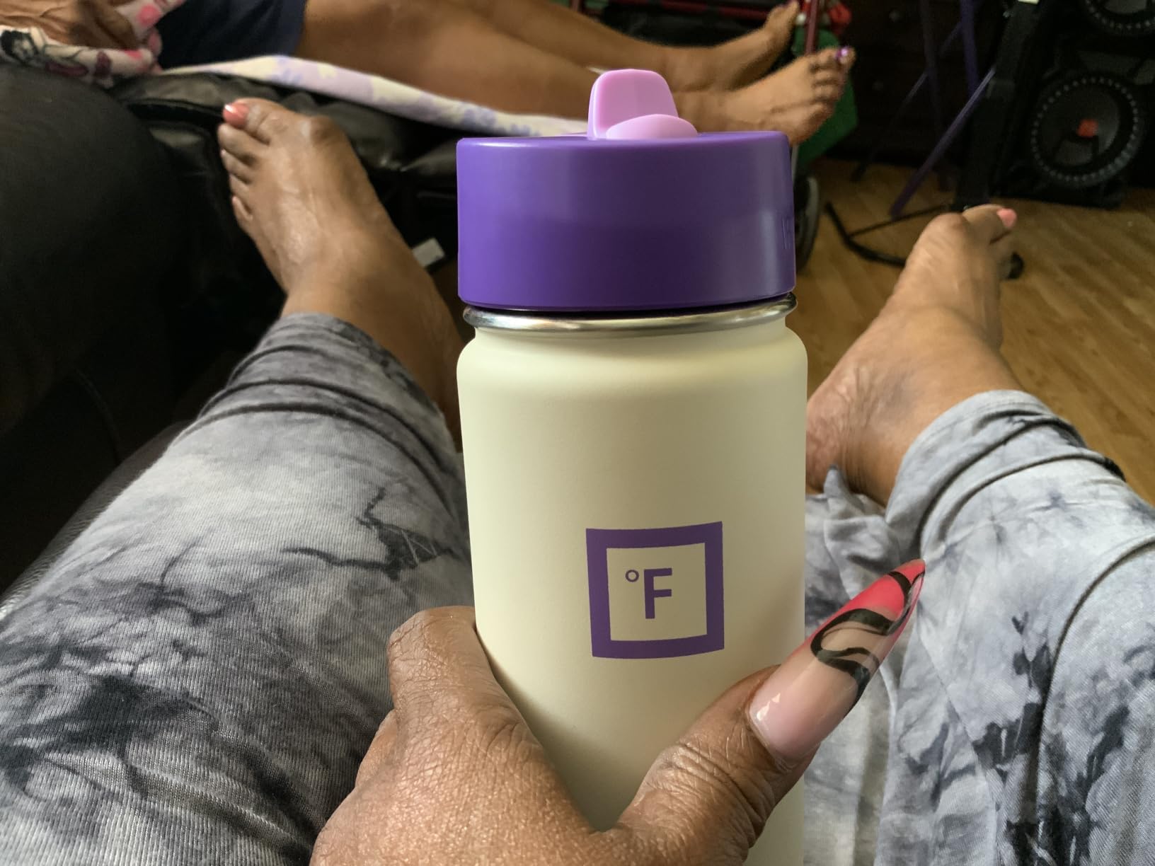 22 oz Wide Mouth Water Bottle with 3 Lids | Insulated Stainless Steel Sports Water Bottle with 3 Leakproof Lids - BPA Free, Cold 24 Hrs, Sweat Free (Bubble Gum) customer photo 1