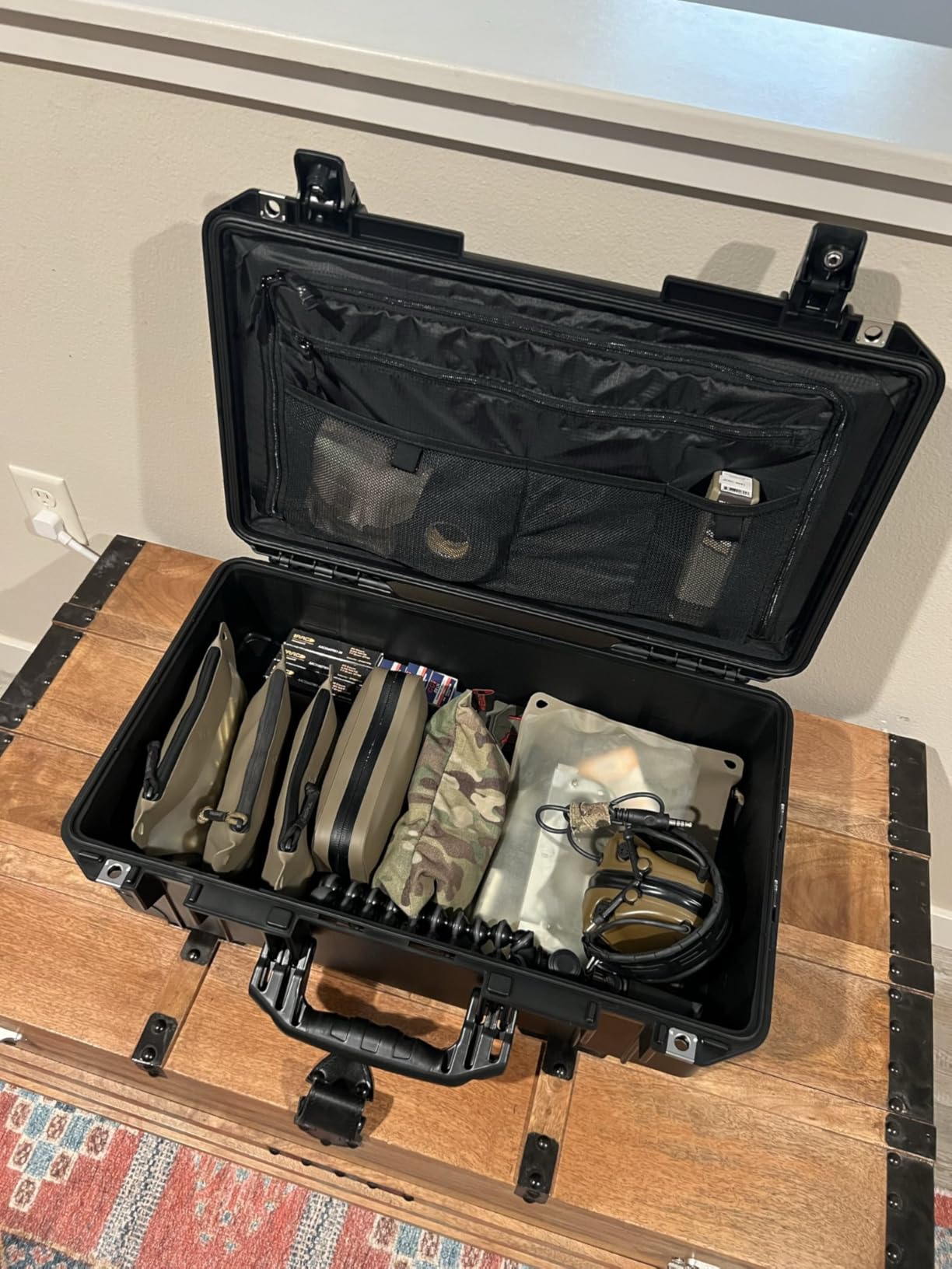 Pelican Air 1535 Travel Case - Carry On Luggage (Black) customer photo 1