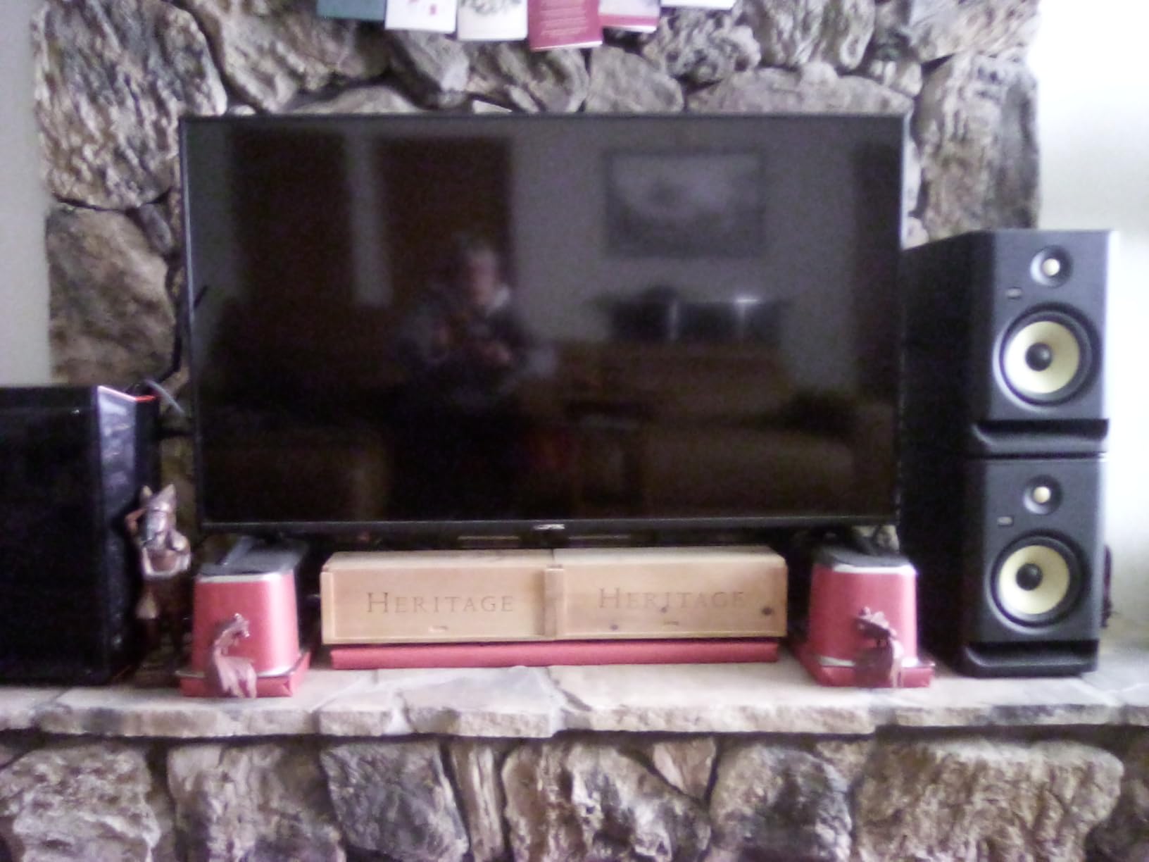 KRK Rokit 7 G4 Studio Monitor Speaker Bundle - Pair, Black customer photo 2