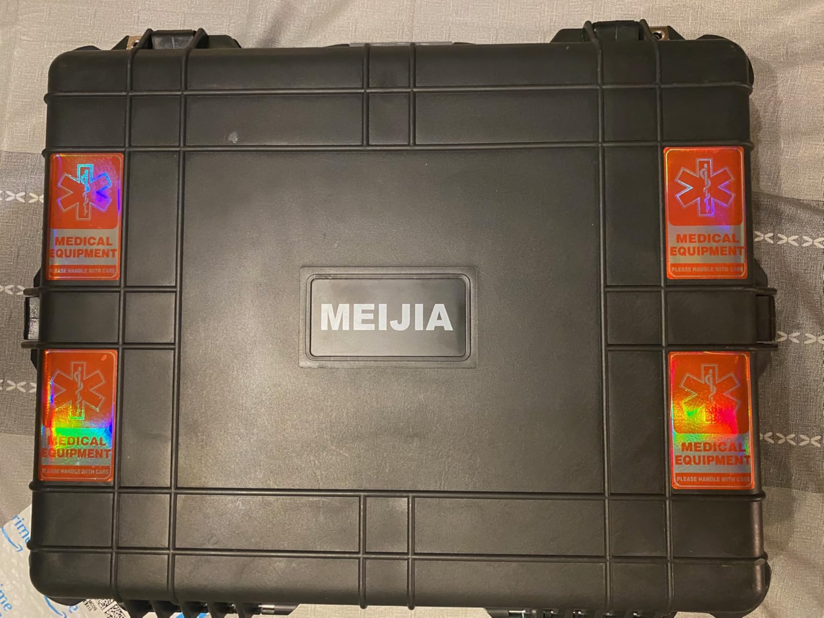 MEIJIA Rolling Waterproof Hard Protective Case, Hard Camera Case with Retractable Pull Handle and Wheels, Customizable Fit Foam Inserted, Black customer photo 2