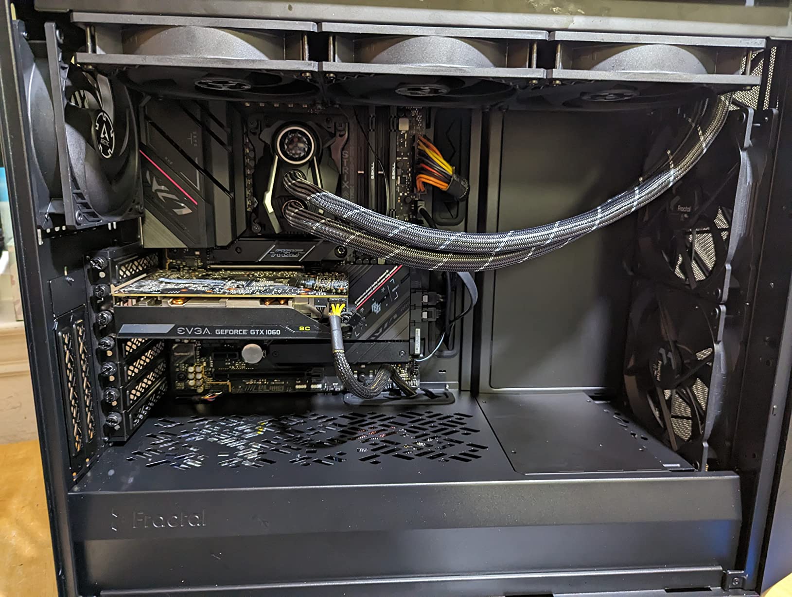 Fractal Design Meshify 2 Black ATX Flexible Mid Tower Computer Case customer photo 1