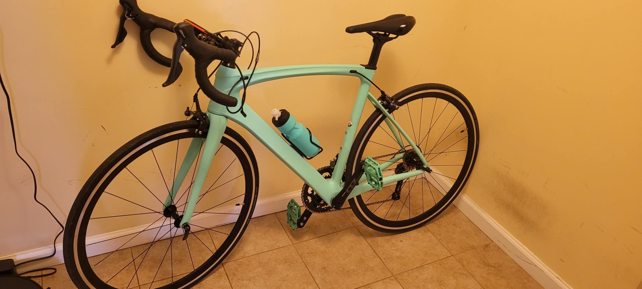 Carbon Road Bike Model H 18.7 lb - Custom Bike Club Logo Carbon Fiber Frame Road Bike with Shimano Tiagra 20 speeds customer photo 2