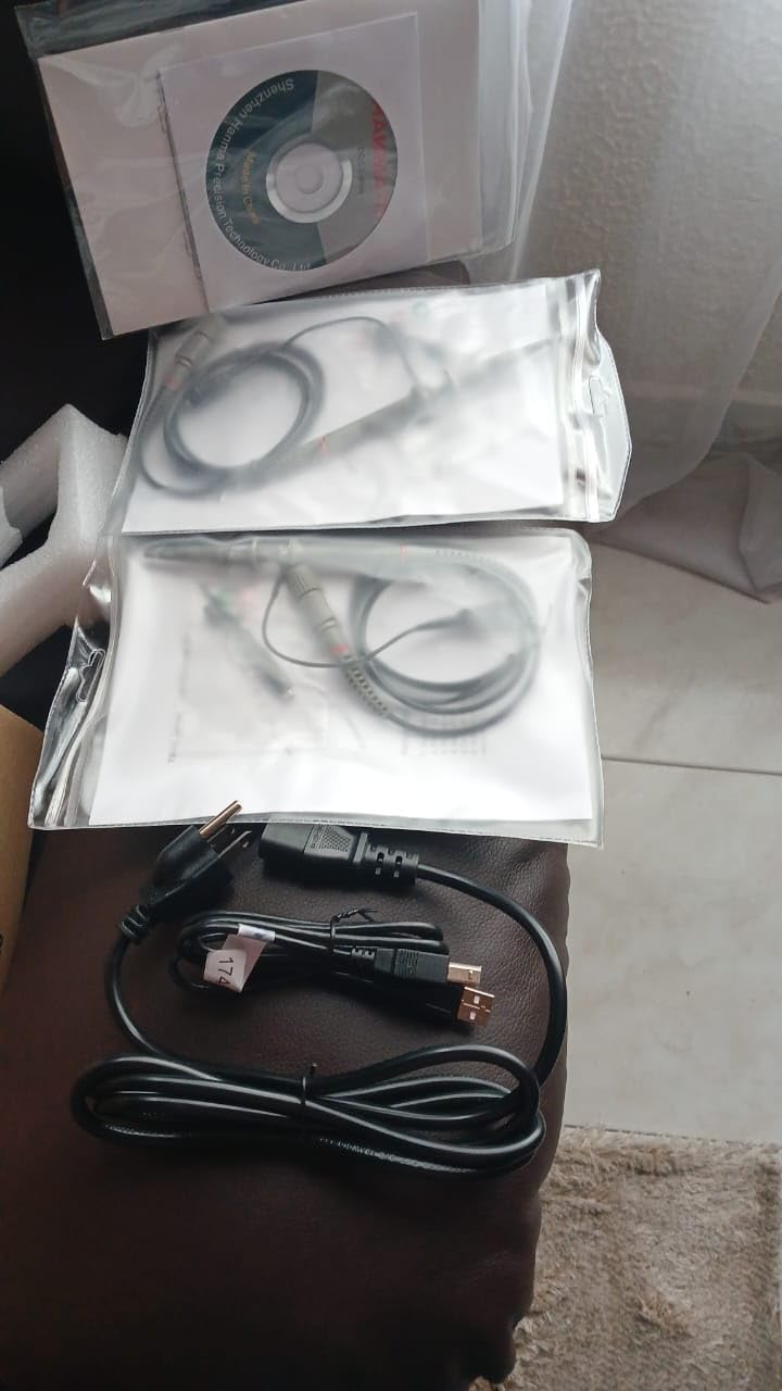 HANMATEK 110mhz Bandwidth DOS1102 Digital Oscilloscope with 2 Channels and Screen 7 inch / 18 cm, TFT-LCD Display, Portable Professional Oscilloscope Kit with 500 MS/s *2 Sampling Rate customer photo 2