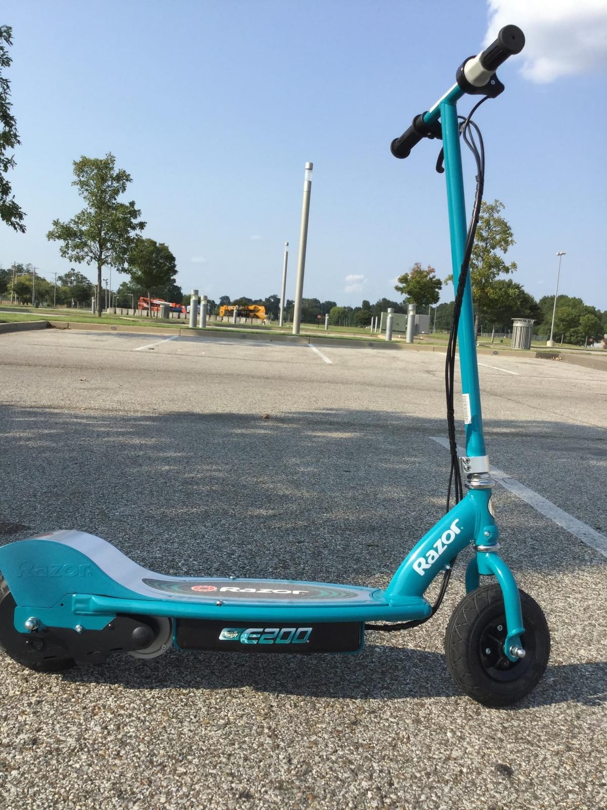 Razor E200 Electric Scooter for Kids Ages 13+ - 8