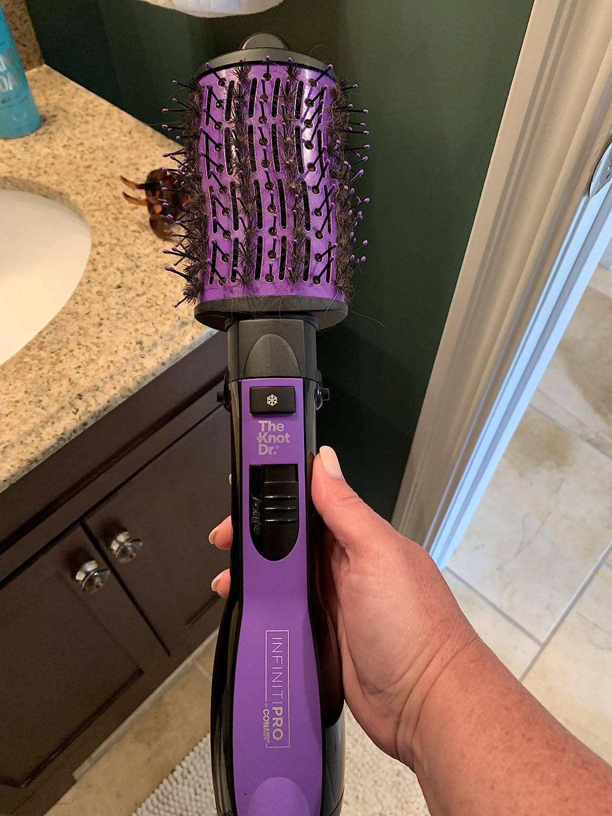 Conair INFINITIPRO The Knot Dr. All-in-One Oval Dryer Brush, Hair Dryer & Volumizer, Hot Air Brush customer photo 2