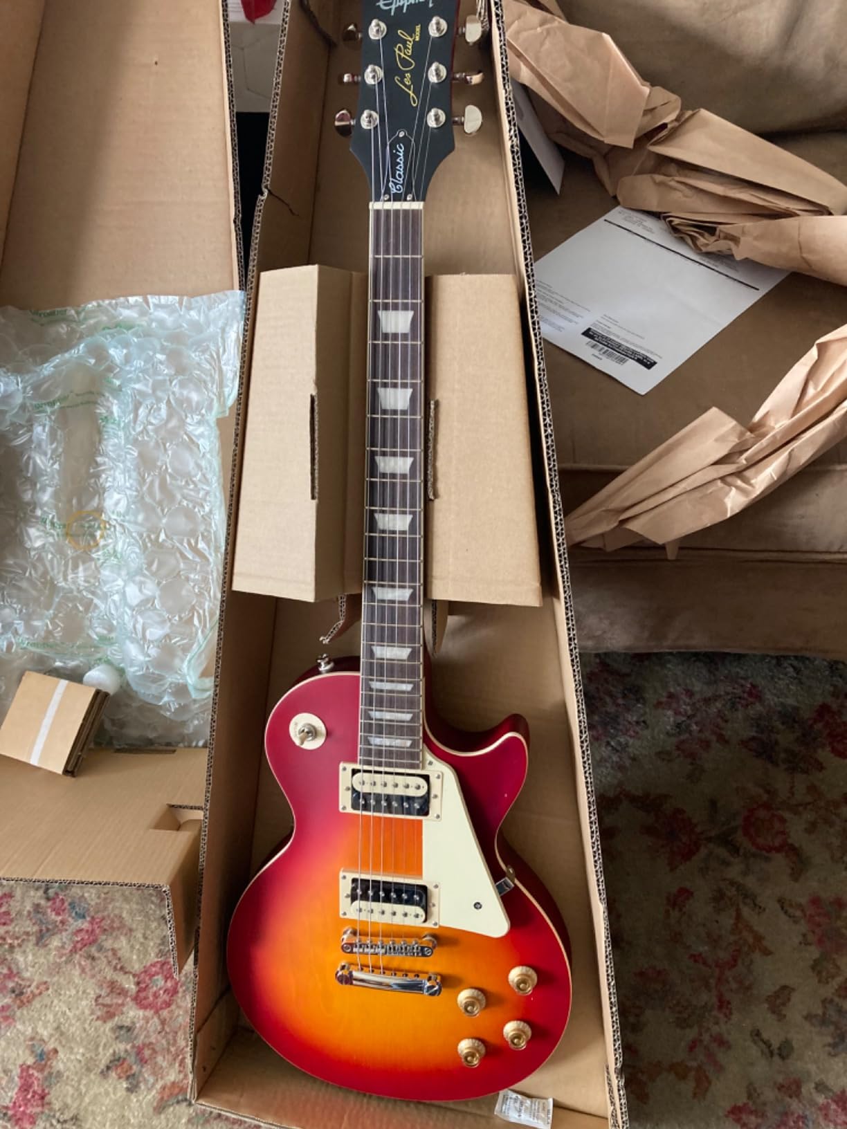 Epiphone Les Paul Classic, Worn Purple Burst customer photo 2