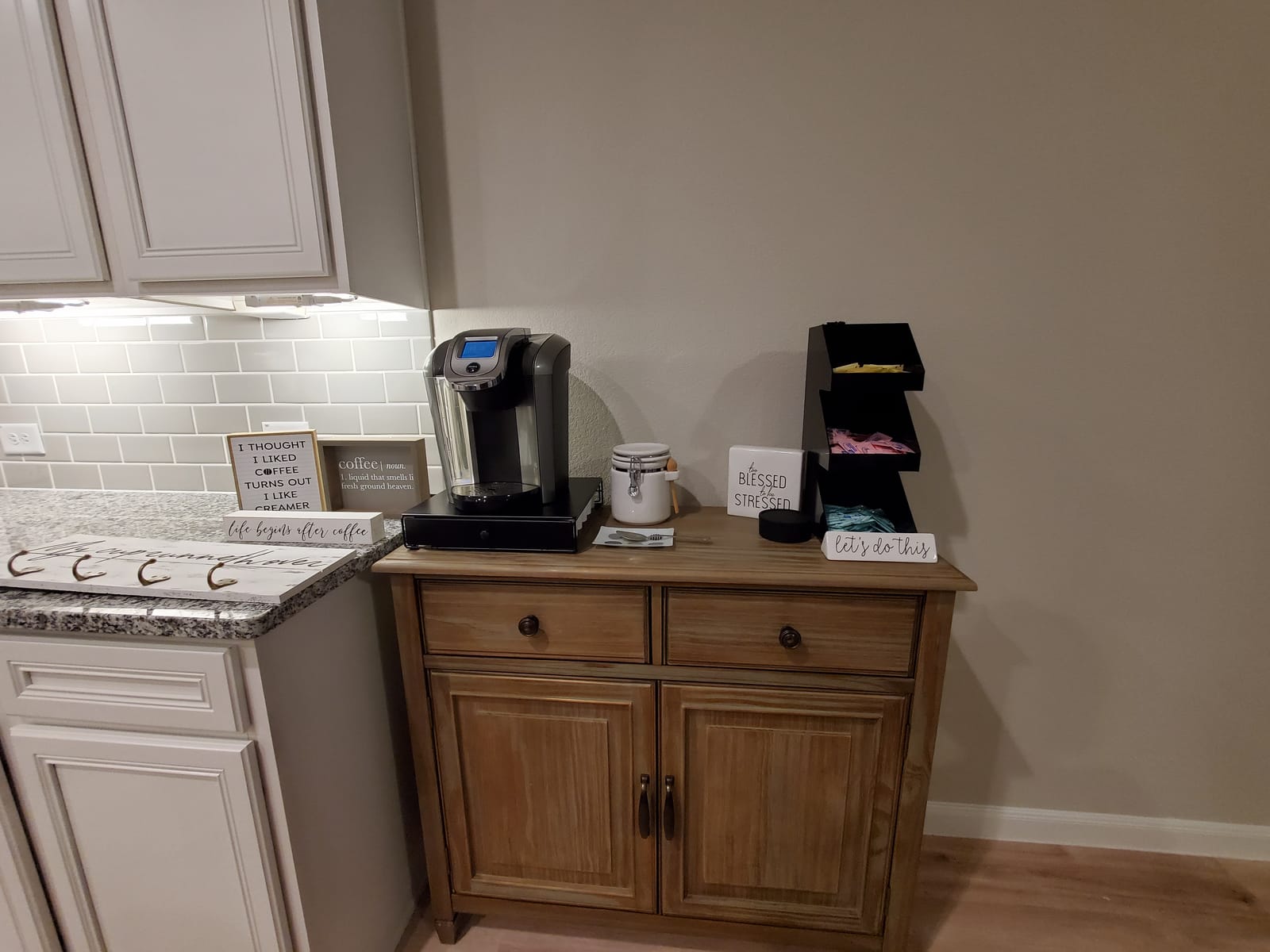 SIMPLIHOME Connaught 40