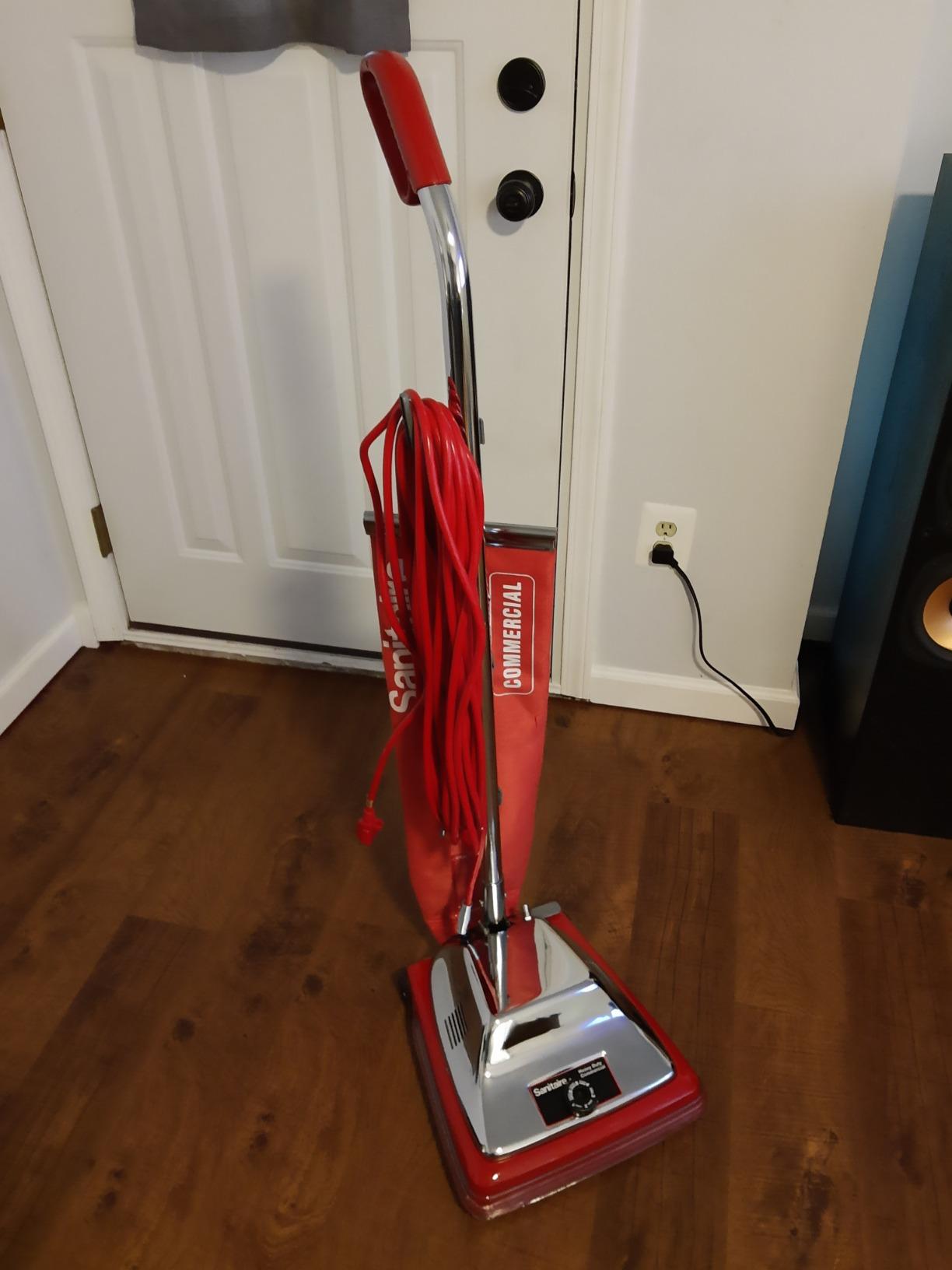 Sanitaire Tradition Upright Bagged Commercial Vacuum, SC886G 8.5
