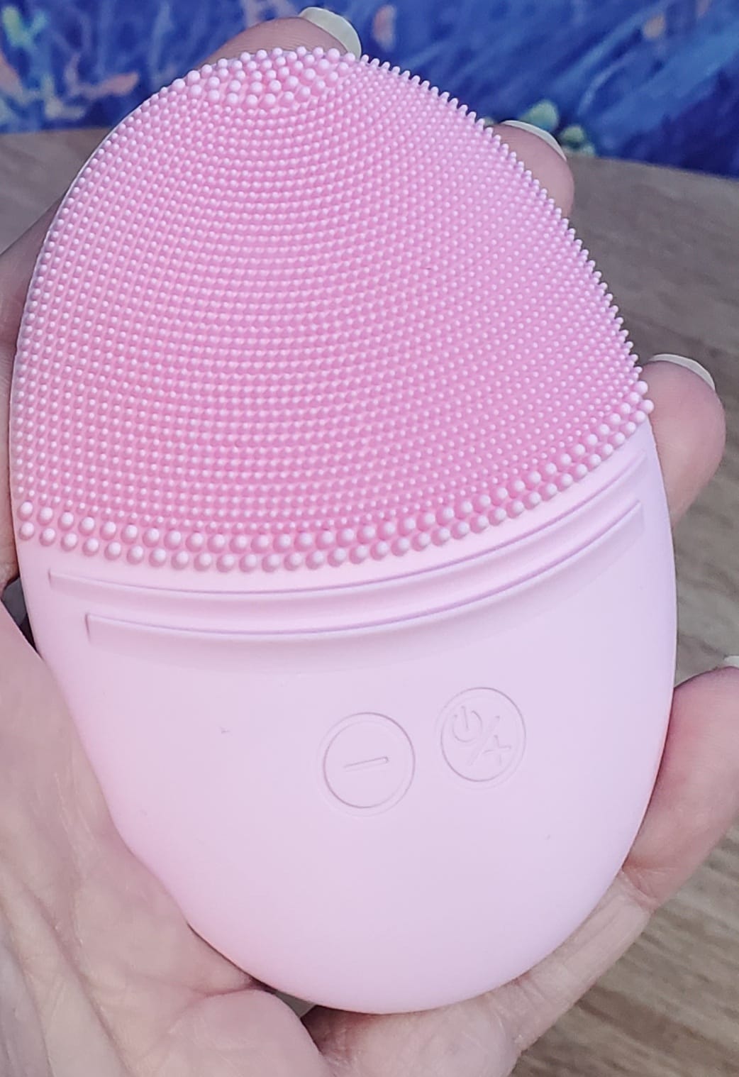 EZBASICS Silicone Facial Cleansing Brush, IPX7 Waterproof, Violet | Rechargeable Electric Face Exfoliator, 5 Speeds, Sonic Vibrating for Deep Pore Cleansing & Gentle Massaging customer photo 2