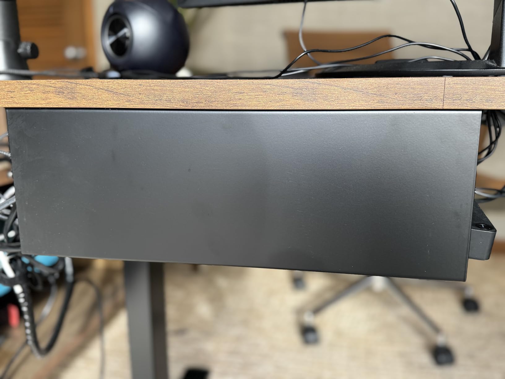 VIVO Under Desk 17 inch Cable Management Tray, Power Strip Holder, Cord Organizer, Wire Tamer for Office and Home, Black, DESK-AC06-1C | Low Profile Power Strip Holder, Cord Organizer, Wire Tamer Steel Cable Rack for Office and Home, Holds 11 lbs customer photo 2