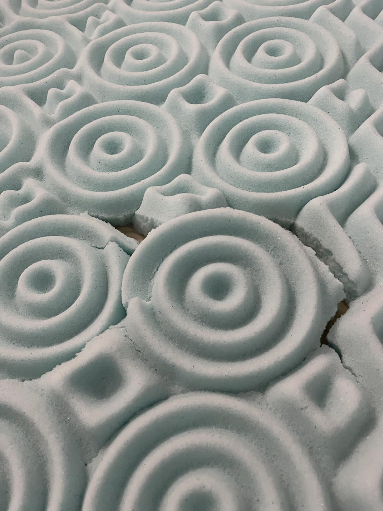 LUCID 3 Inch Gel Memory Foam Mattress Topper, Queen size - 5 Zones - Cooling Gel Infusion - CertiPur Certified Foam customer photo 1