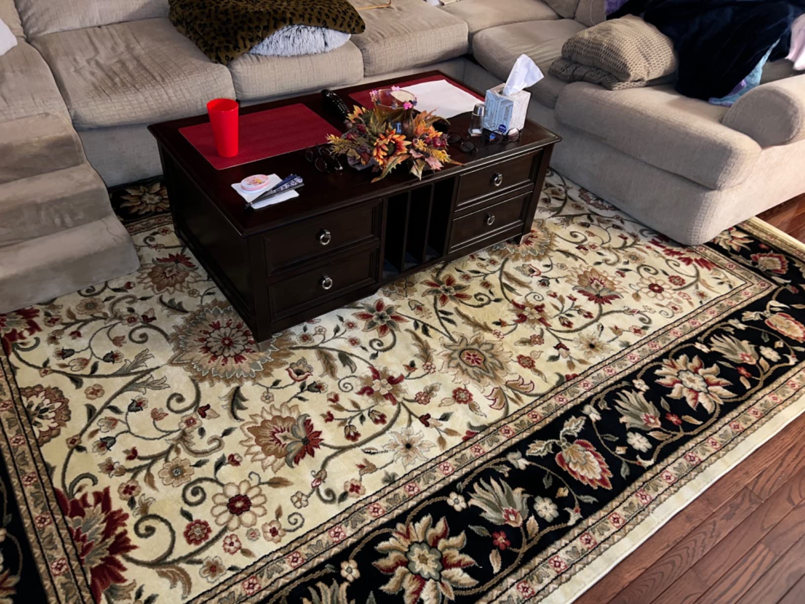 SAFAVIEH Lyndhurst Area Rug 8x10 Large, Ivory & Red LNH212K | Indoor Rug, Durable, Kid & Pet Friendly, Polypropylene Fibers, Easy Care customer photo 2