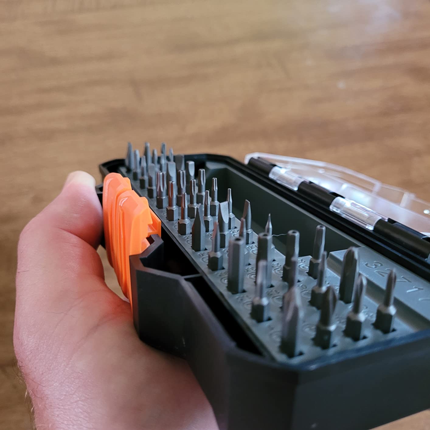 Klein Tools 32717 Precision Screwdriver Set with Case, All-in-One Multi-Function Repair Tool Set, 39 Bits Including Tamperproof Bits for Apple Products customer photo 2