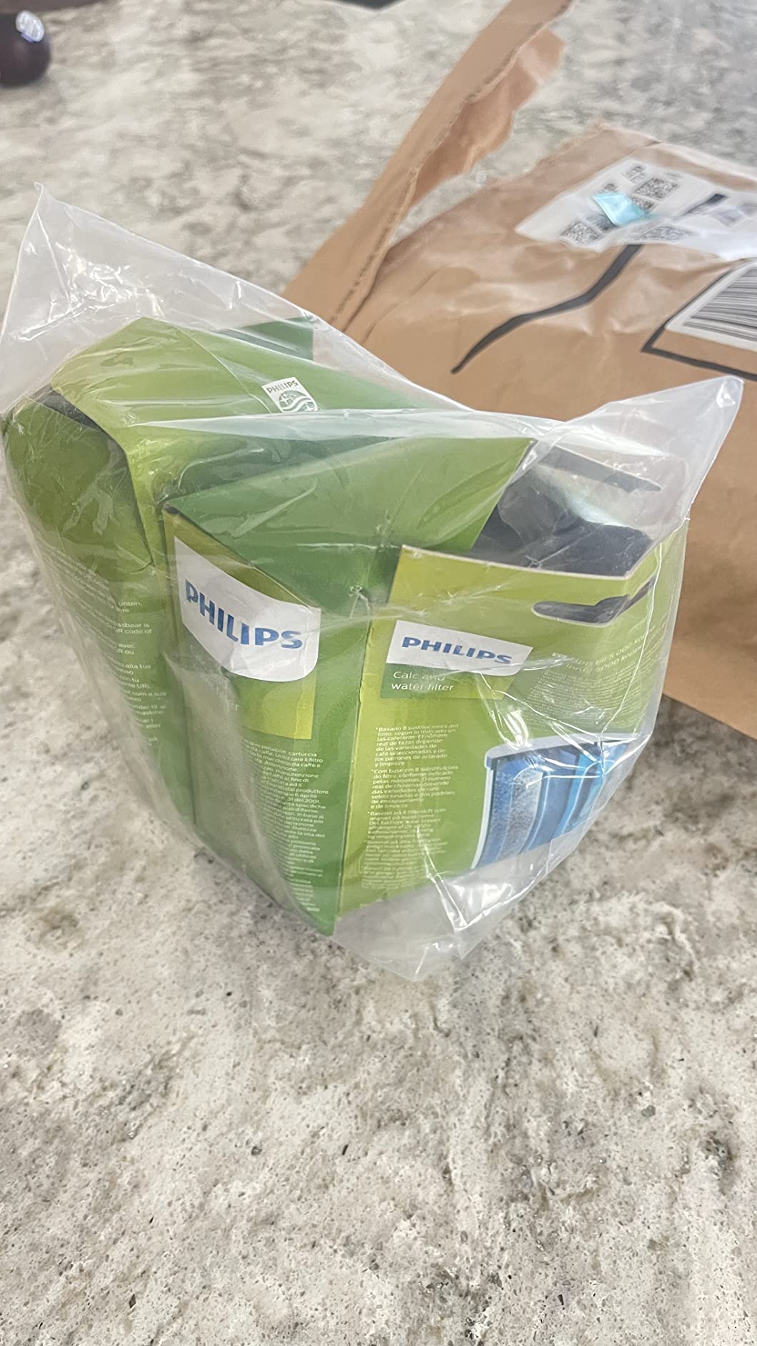 Philips AquaClean Original Calc and Water Filter, No Descaling up to 5,000 cups, Reduces Formation of Limescale, 2 AquaClean Filters, (CA6903/22) customer photo 1