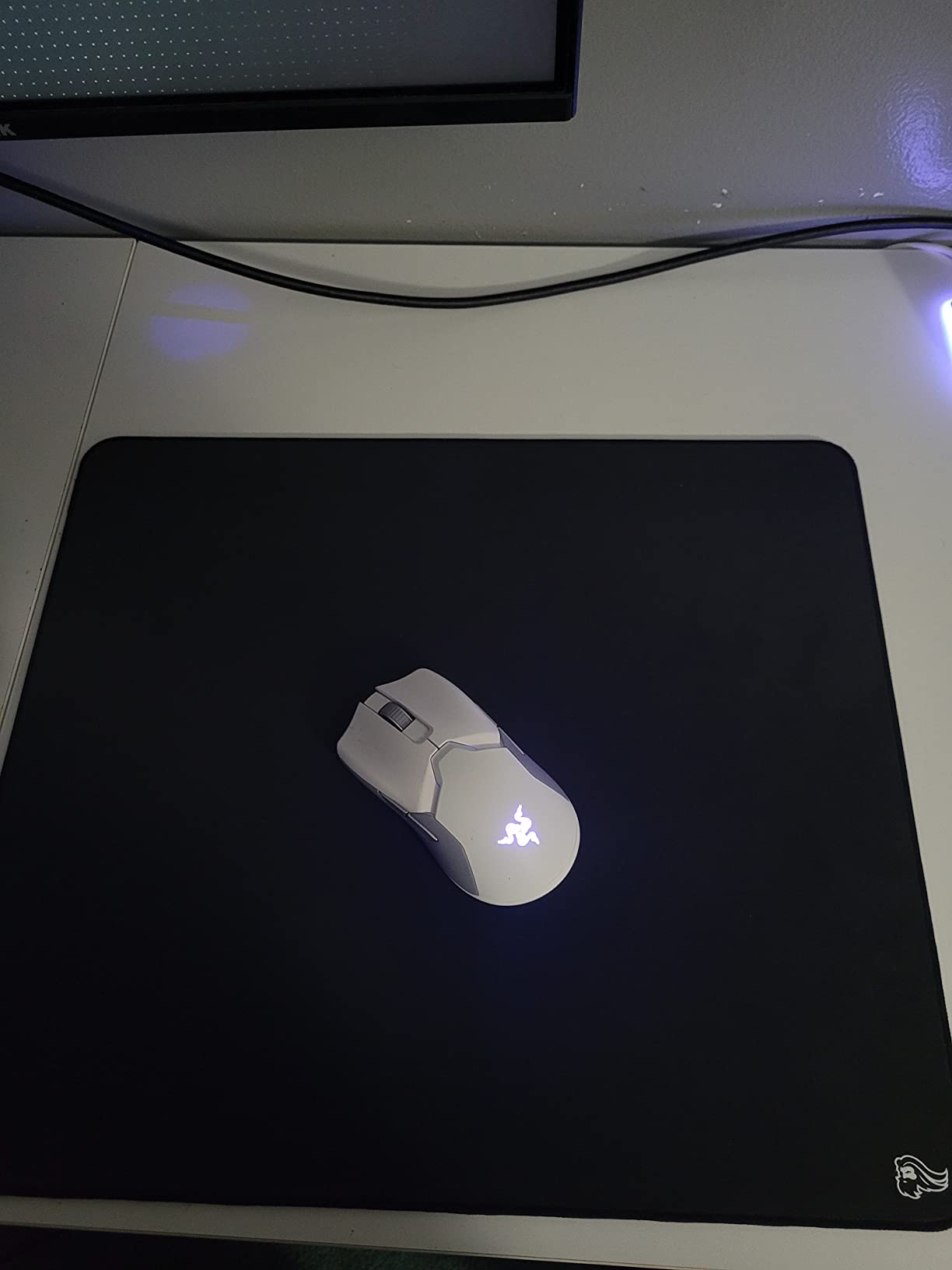 GLORIOUS Elements Air Mousepad - XL Hard and Ultra Thin Polycarbonate Flexible Surface Large Gaming Mouse Pad 15