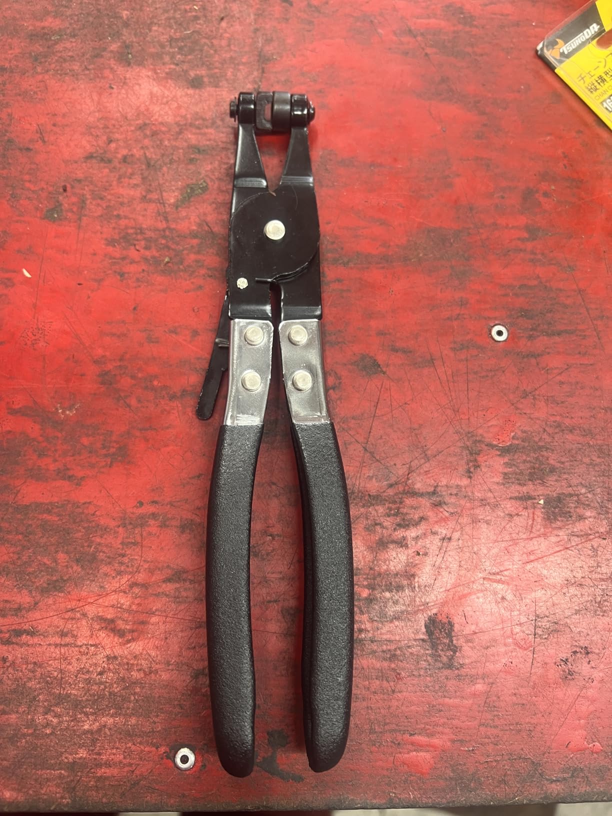 Hose Clamp Pliers Heavy Duty, Hose Clamp Tool with Locking Device | Black Non-Slip Handle, Removal and Installation Tool for Ring-Type and Flat-Band Hose Clamps customer photo 2