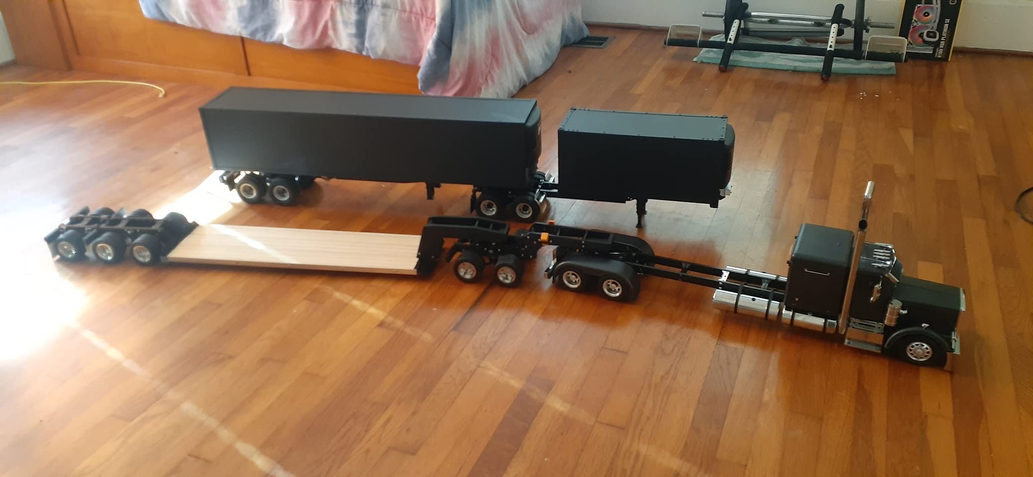 US in Stock Toucan RC Hobby 1/14 2 Axles RC Tractor Flatbed Trailer DIY Model Remote Control Semi Truck customer photo 2