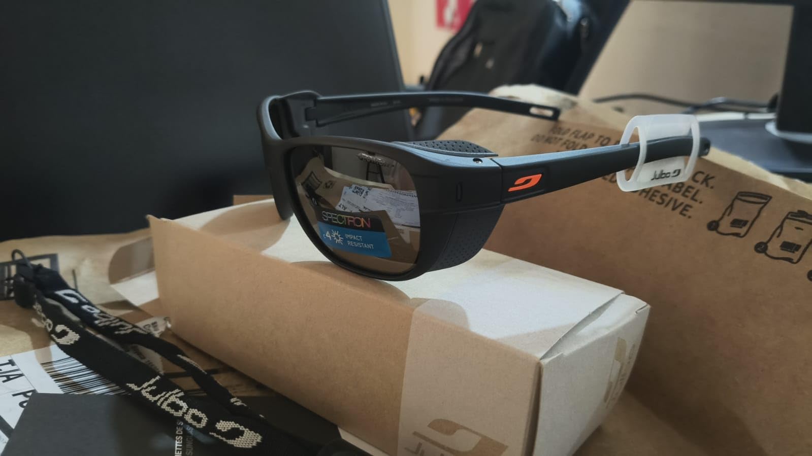 Julbo Camino Glacier Sunglasses for Men & Women w/Removable Side Shields for Hiking, Skiing, Trekking - 100% UV Protection customer photo 1