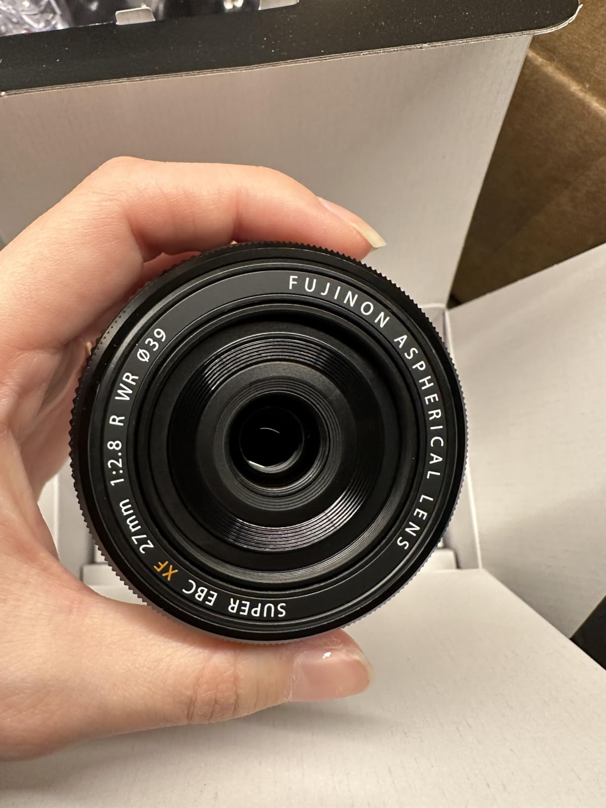 Fujinon XF27mmF2.8 R WR Pancake Lens with Weather Resistance and Aperture Ring for Fujifilm X-Mount Cameras customer photo 2