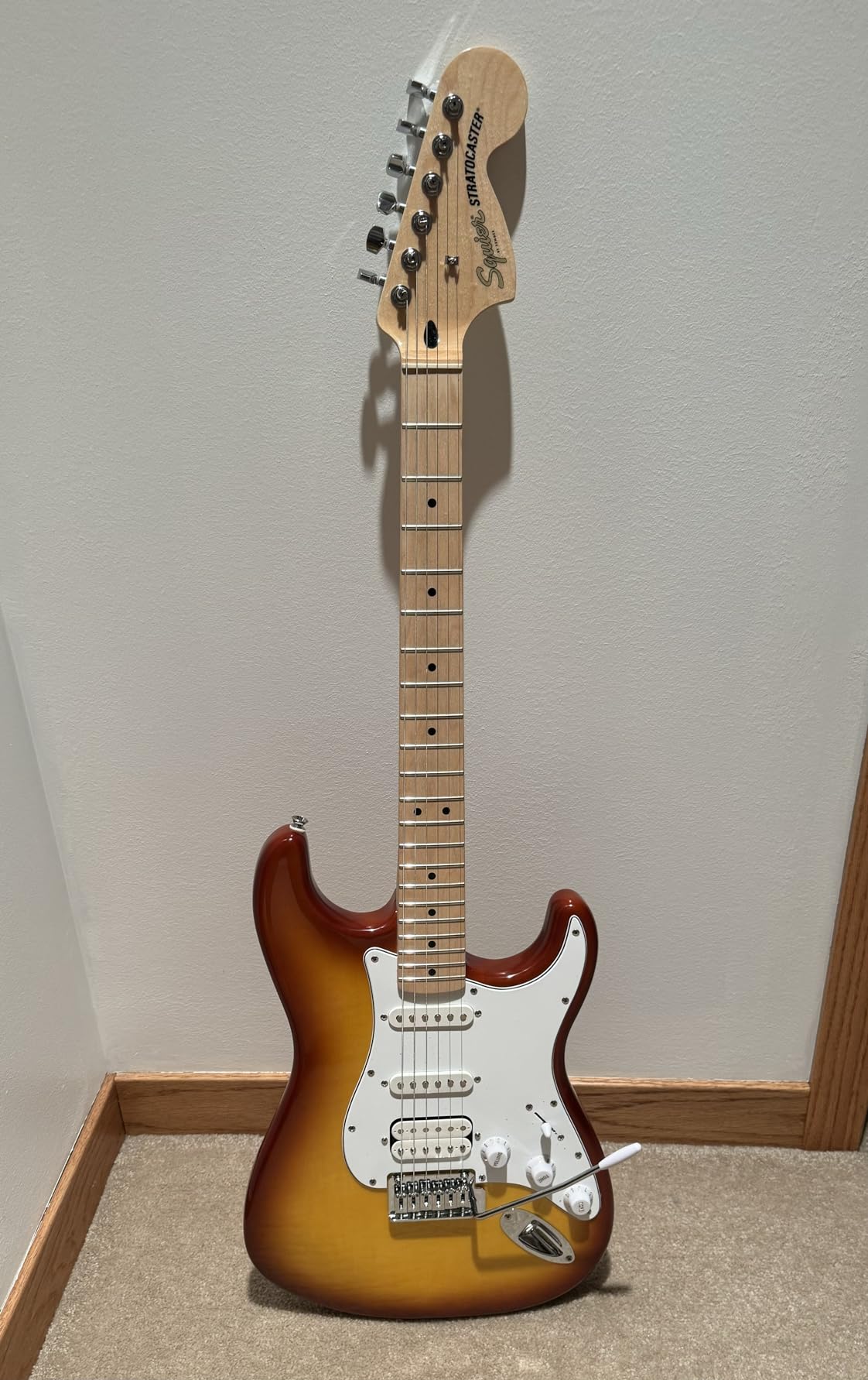 Squier Affinity Series Stratocaster FMT Electric Guitar, Black Burst customer photo 1