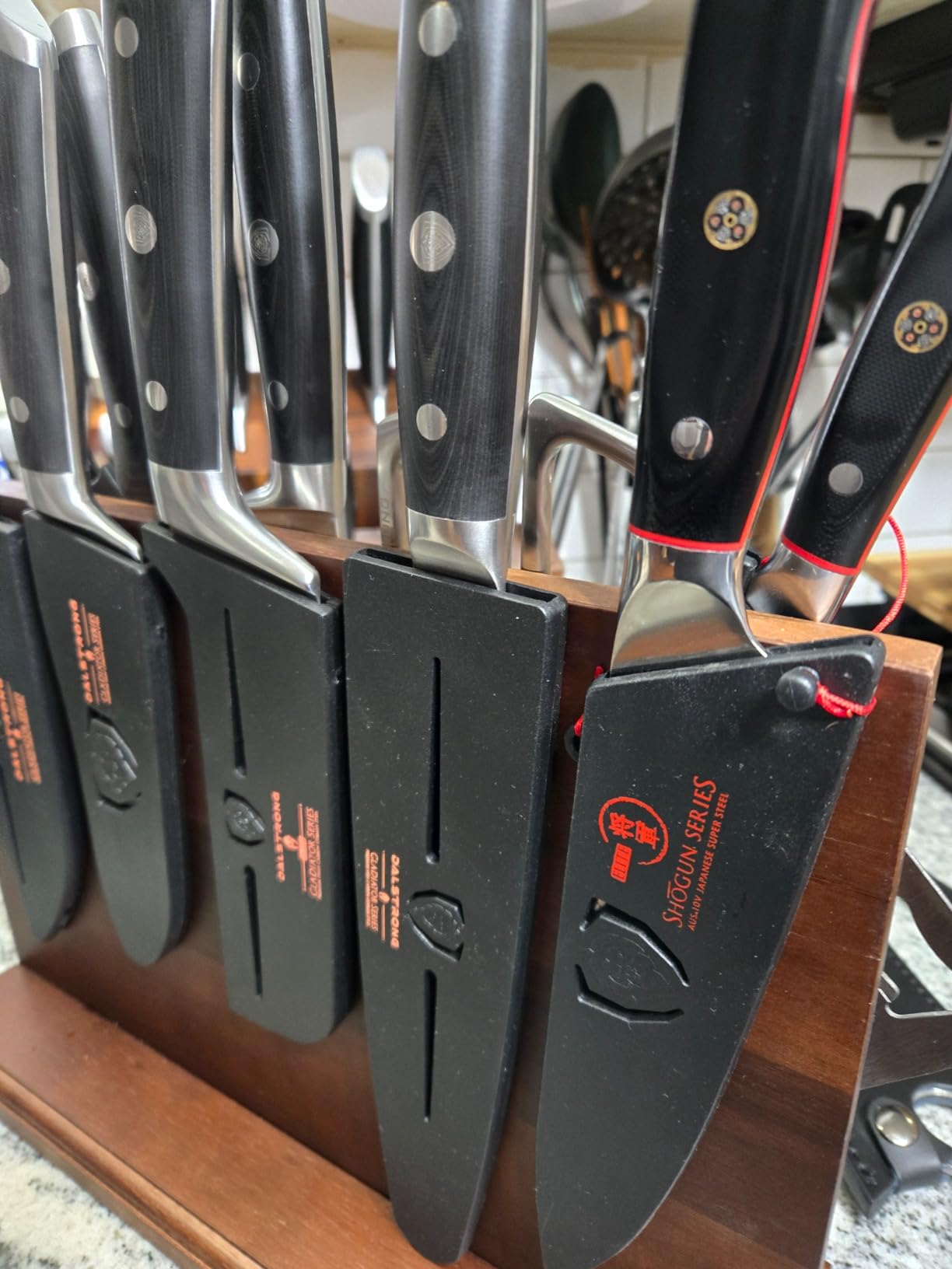 Dalstrong 12-Pc Elite Knife Block Set - German High-Carbon Steel customer photo 1