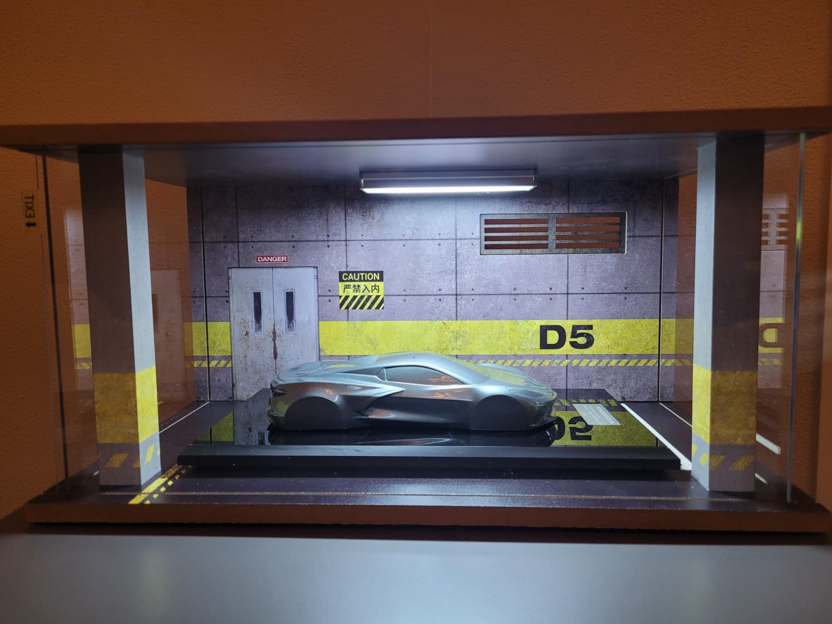 Display Case with Light for 1:18 Diecast Cars | Display Case for 1:18 Diecast Cars,Acrylic Display Case for 1/12 Scale Toy Motorcyle with LED Lighting,D5-3 Open Side Grey customer photo 1