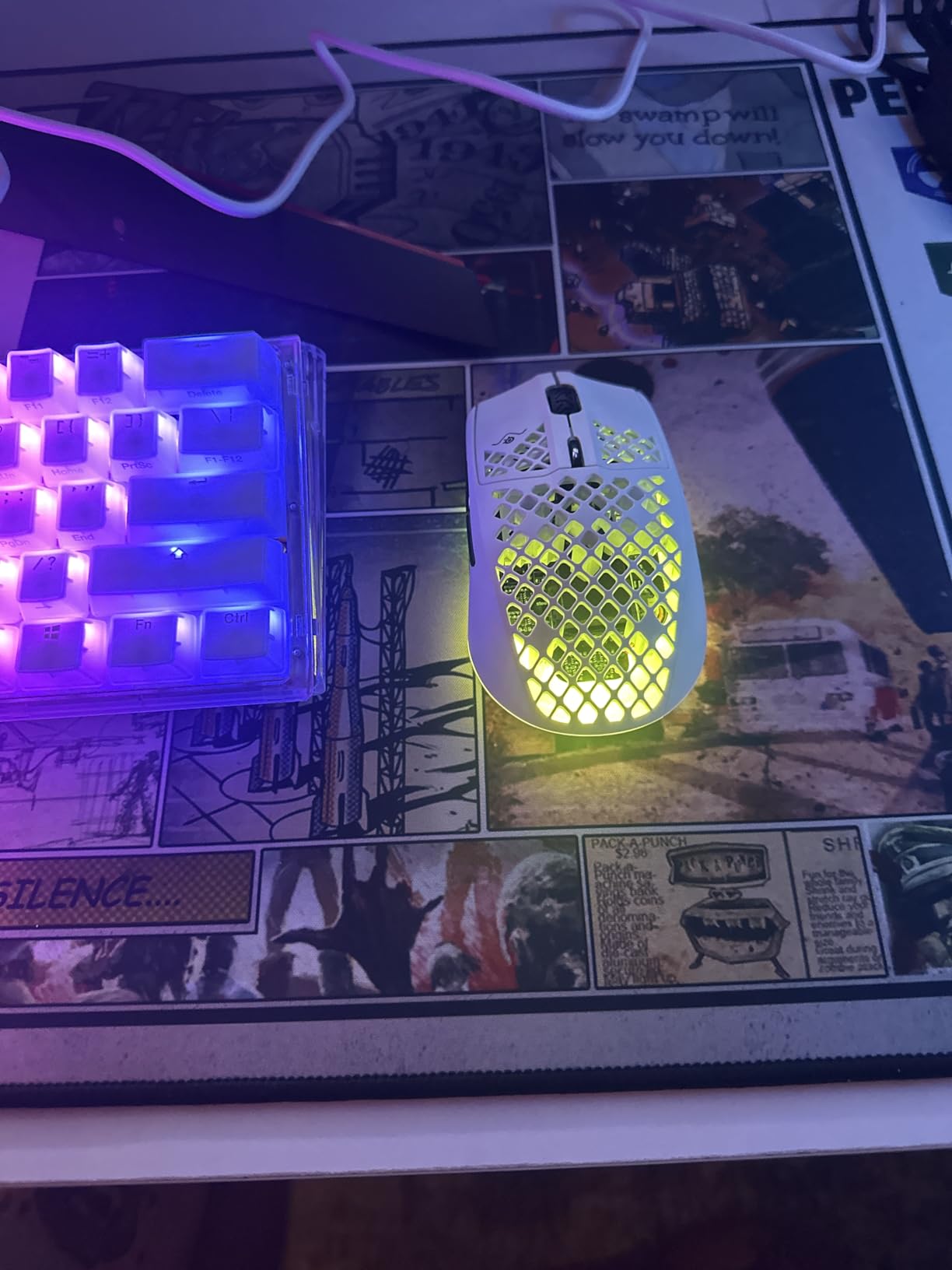 SteelSeries Aerox 3 Wireless - Holey RGB Gaming Mouse - Ultra-lightweight Water Resistant Design - 18K DPI TrueMove Air Optical Sensor - Snow customer photo 1