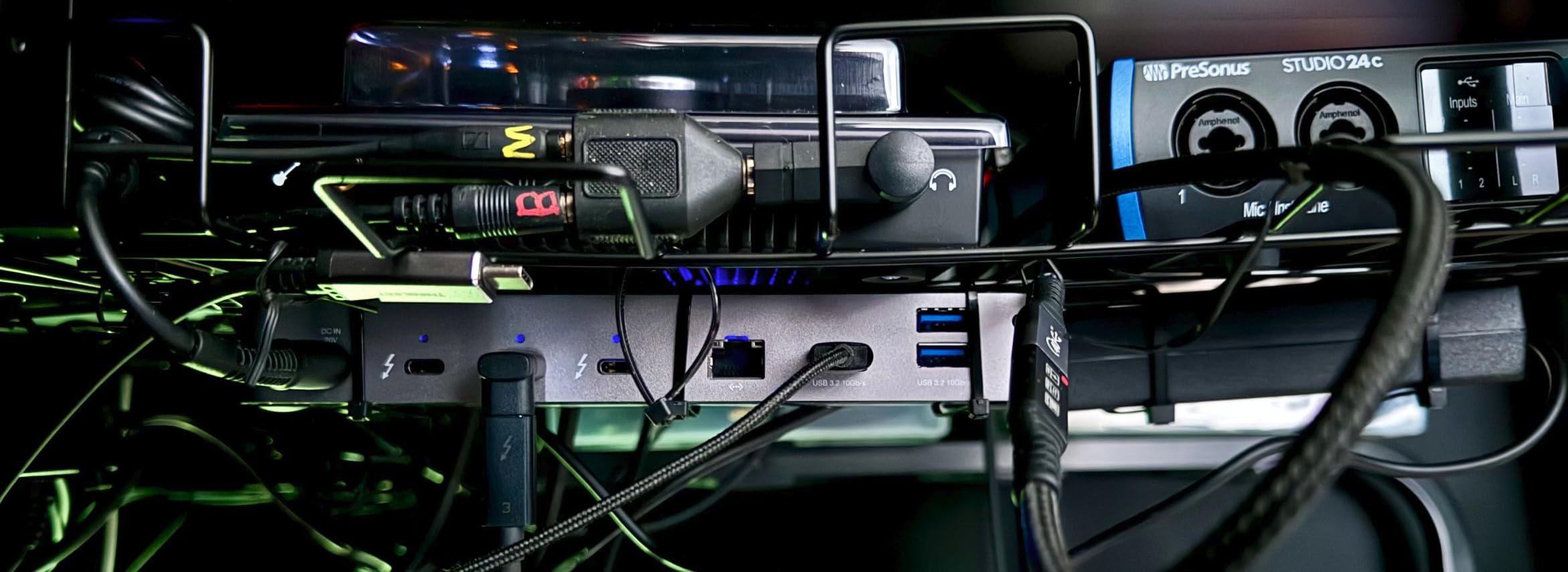 OWC 11-Port Thunderbolt Dock for Mac/PC with 96W PD and 3X Thunderbolt 4 | Thunderbolt 4 dock, 40Gb/s, 96W charging, 3x Thunderbolt 4, 3x USB A 10Gb/s, USB 2.0, 1GbE, SD UHS-II, 3.5mm audio customer photo 2