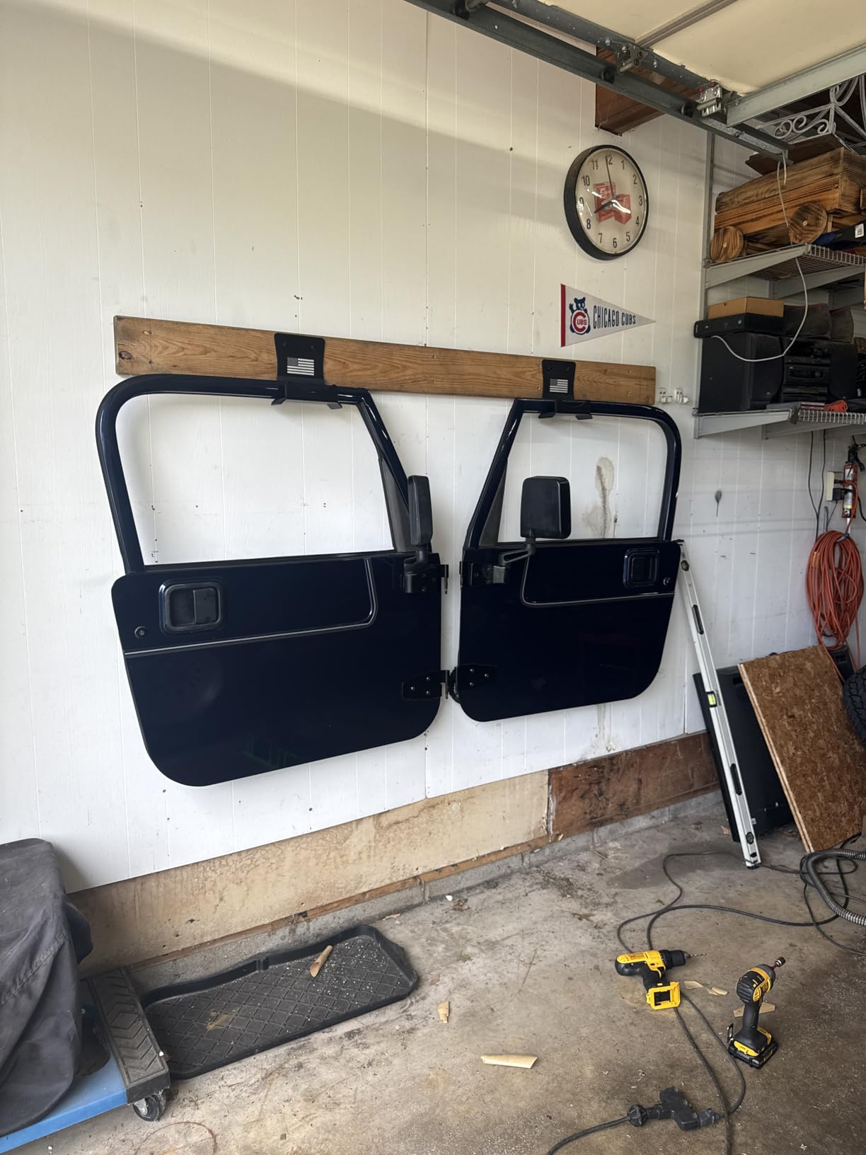 Storage Door Hangers Compatible with 1956-2024 Jeep Wrangler, Wall-Mounted Removable Door Storage Holder with Rubber Lining - 4PACK customer photo 2