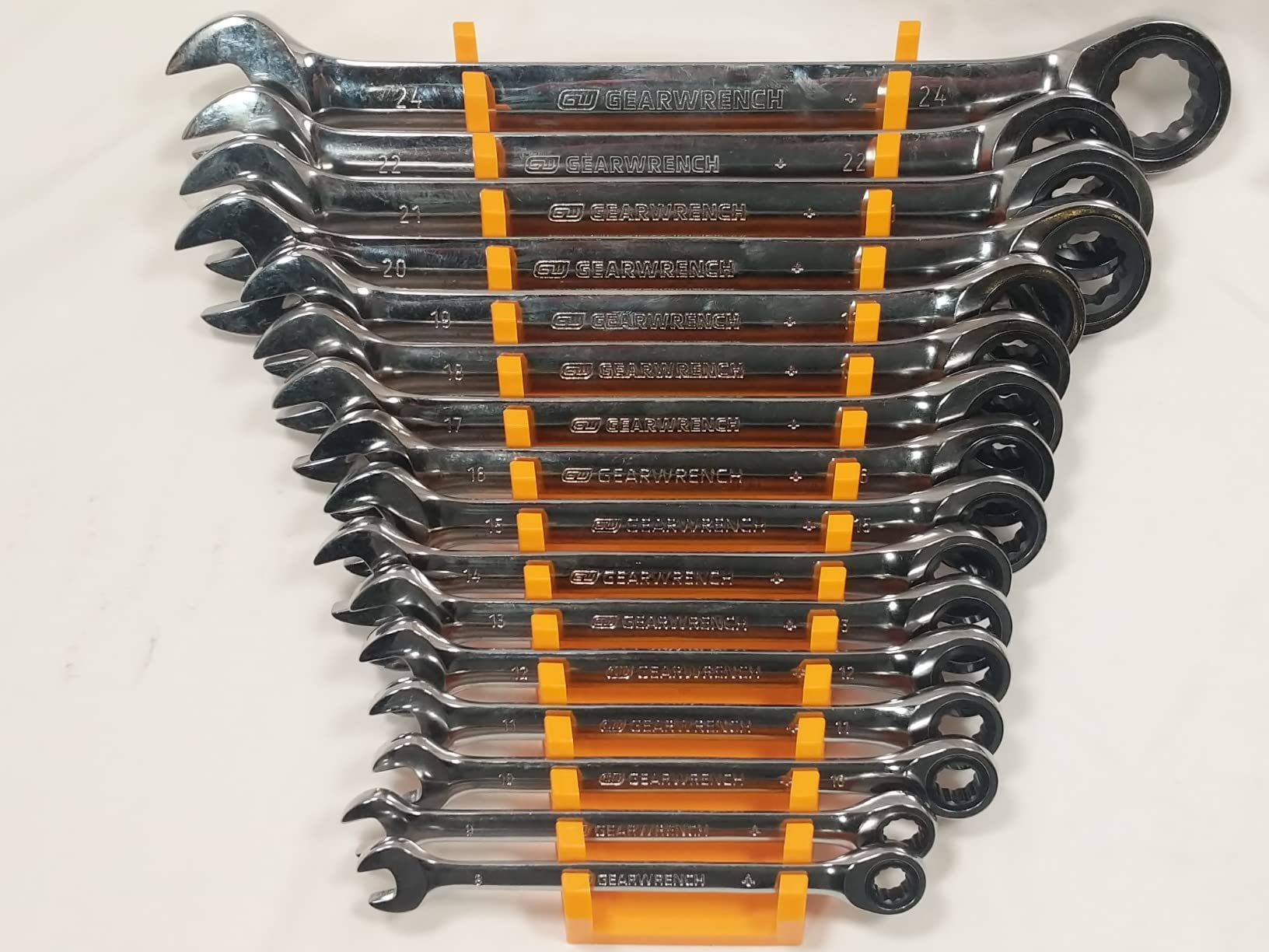 GEARWRENCH 30 Piece 12 Pt SAE/mm Ratcheting Combination Wrench Set | 86702 customer photo 2