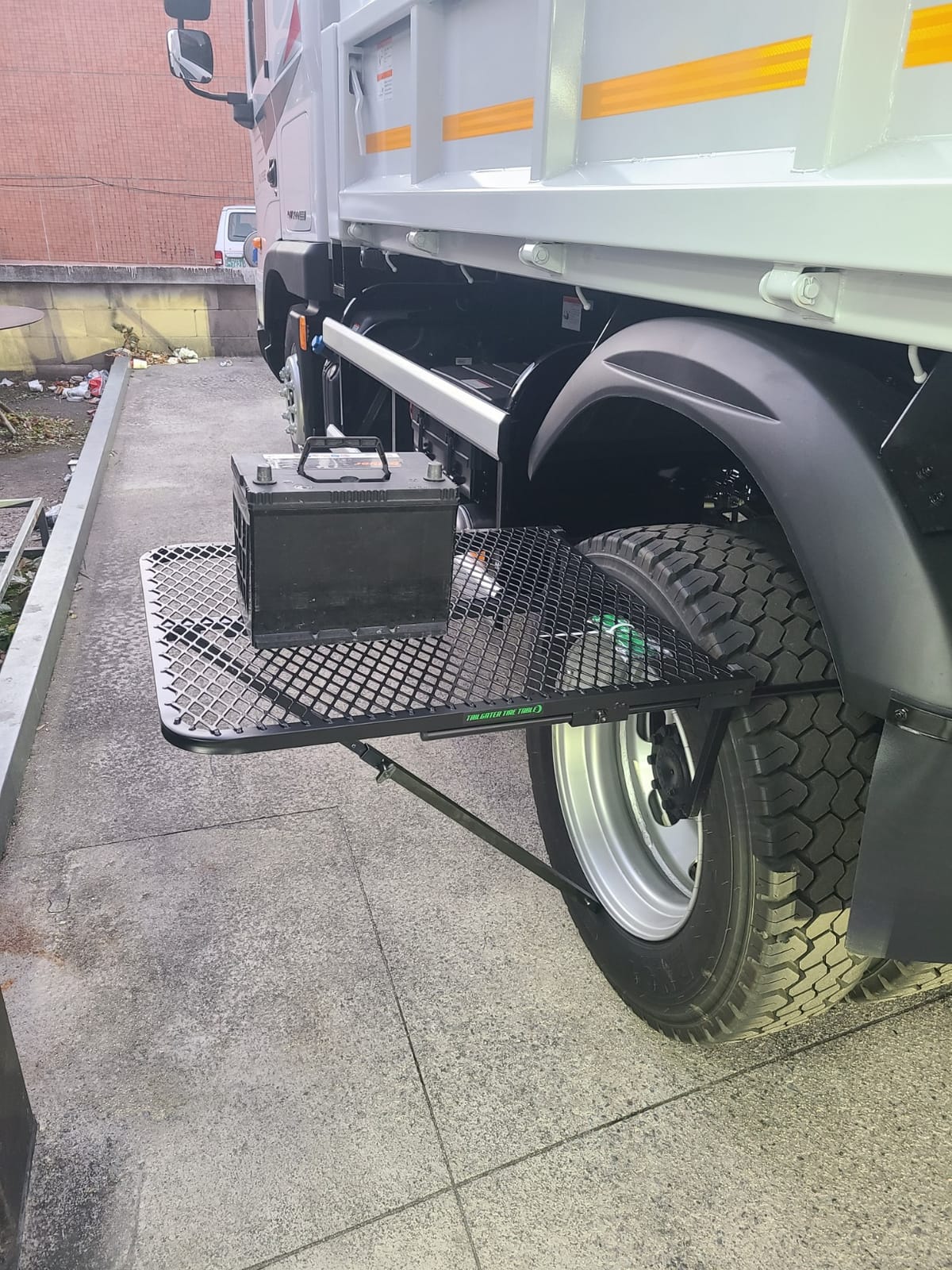 Tire Table Medium Aluminum Camping Table fits Tires Up to 40 inches | 50 Pound Capacity | Black Powder-Coated Finish | No Tool or Hitch Required | 23.5 x 27 x 1.5 customer photo 1