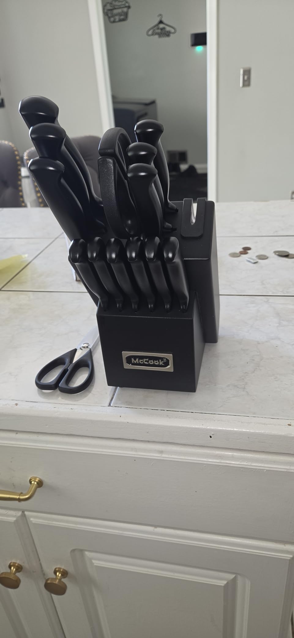 McCook Knife Set, German Forged Stainless Steel, 15 PC with Built-in Sharpener customer photo 1