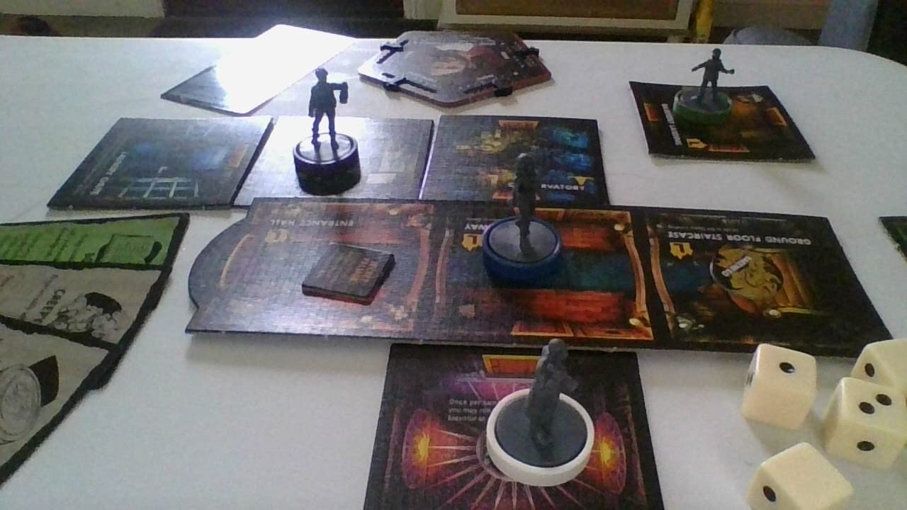 Hasbro Gaming Avalon Hill Betrayal at The House on The Hill 3rd Edition Cooperative Board Game, Ages 12 and Up, 3-6 Players, 50 Chilling Scenarios customer photo 2