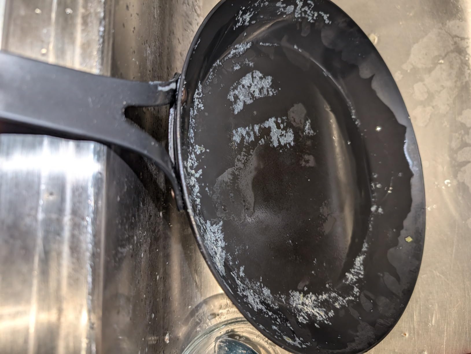 Tramontina Carbon Steel 8.5-Inch Small Frying Pan with Silicone Grip | Naturally Non Stick Skillet, Oven Safe customer photo 1