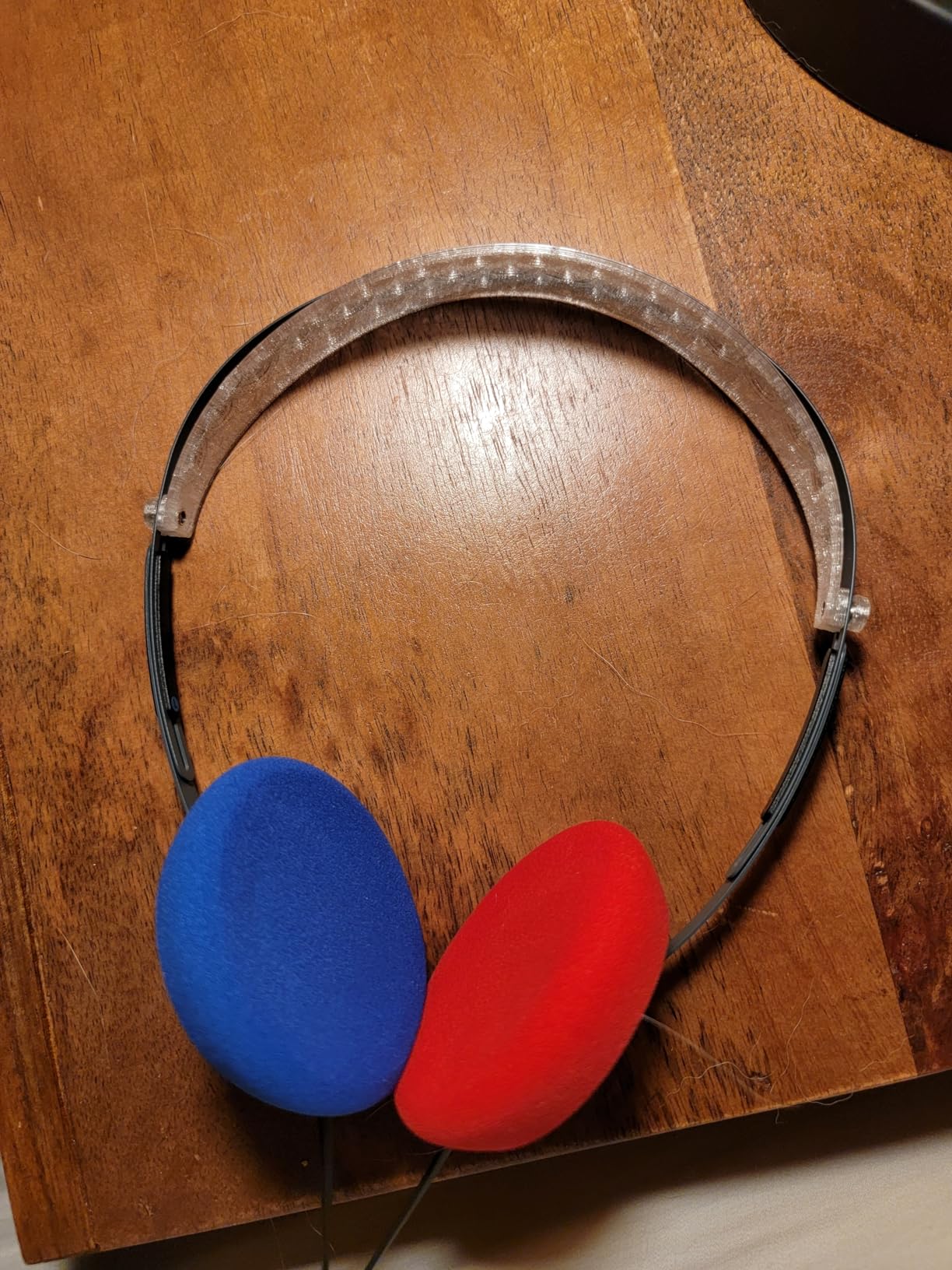 Koss KPH40 Utility On-Ear Headphones, Stealth Grey, Interchangeable Cord | Lightweight, Ultra-Wide Frequency Response, Stainless Steel Adjustable Headband customer photo 2