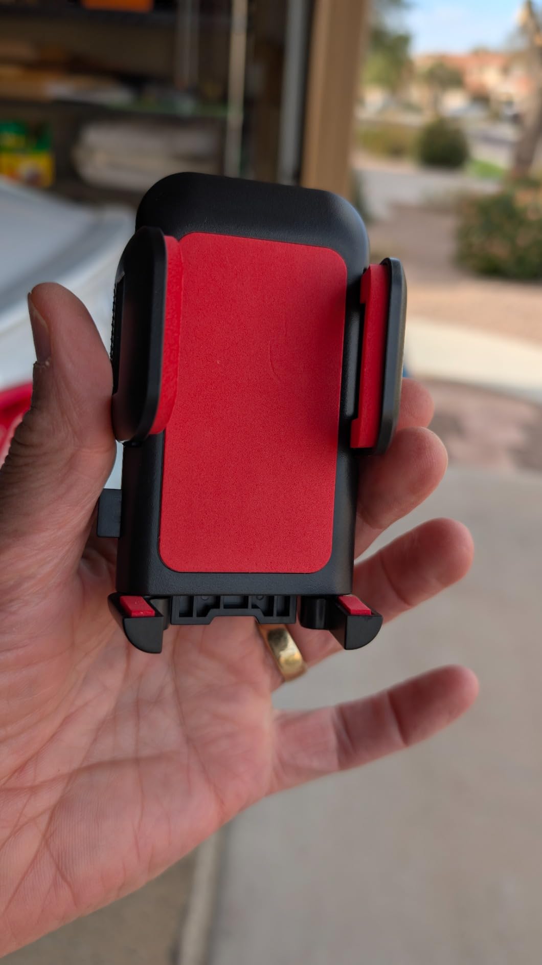 Cell Phone Holder for Car, CD Slot Car Phone Mount, One Button Release Easy Installation CD Player Car Phone Holder Mount Compatible with iPhone 17 16 15 14 13 12 Pro MAX Galaxy S25 S20 S20+ S10 customer photo 2